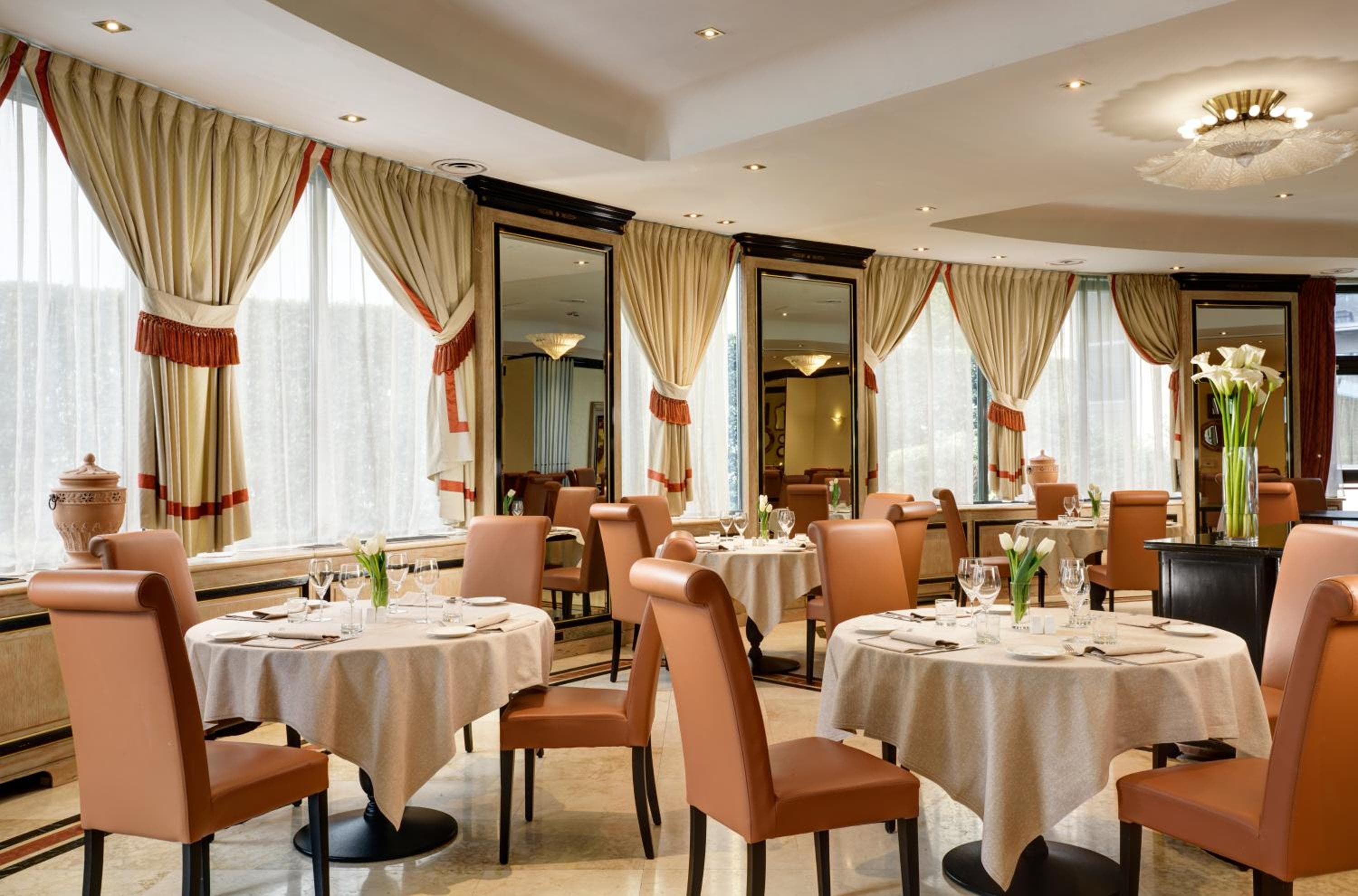 UNA Hotels Scandinavia Milano — 12