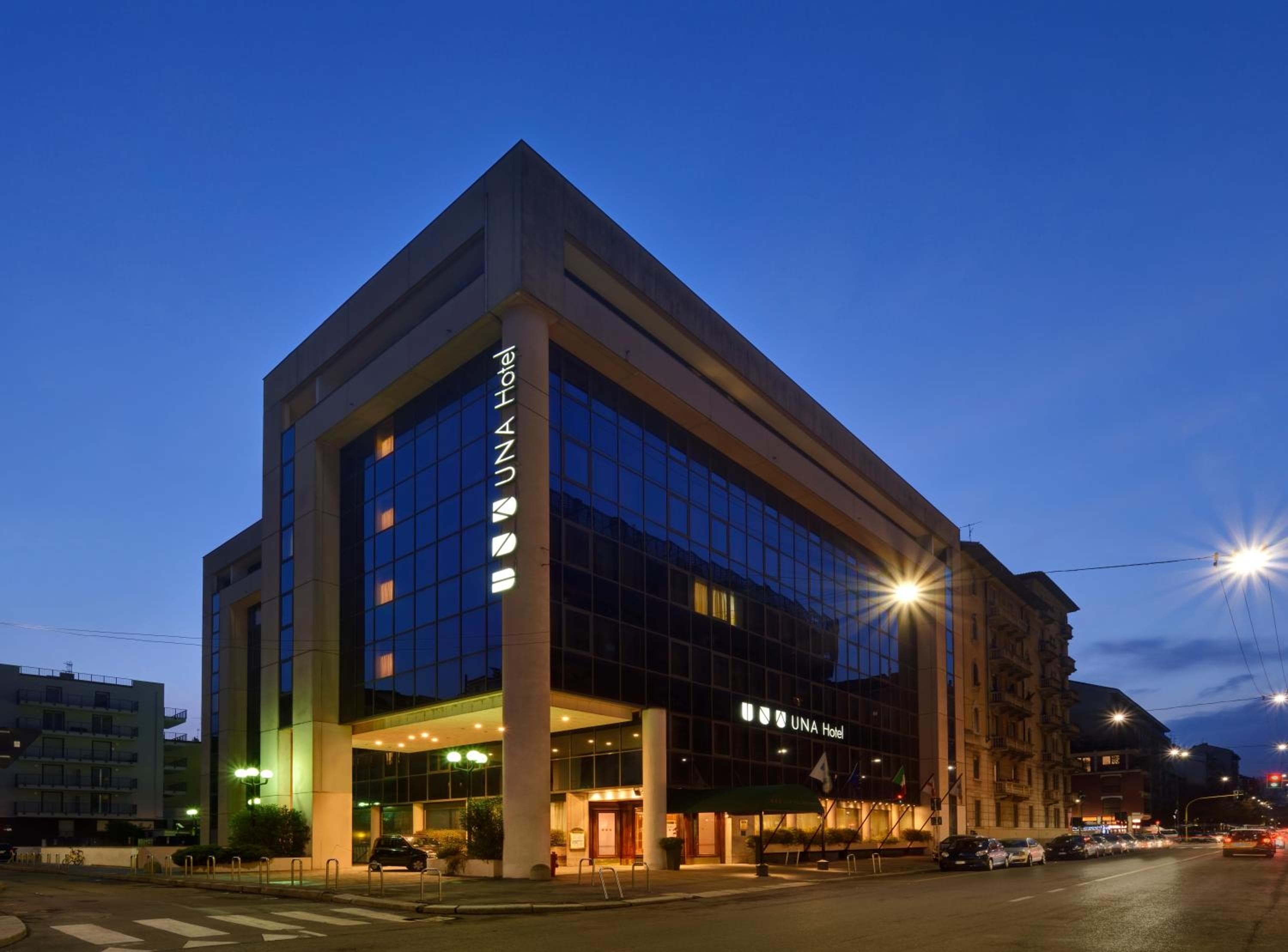 UNA Hotels Scandinavia Milano — 1