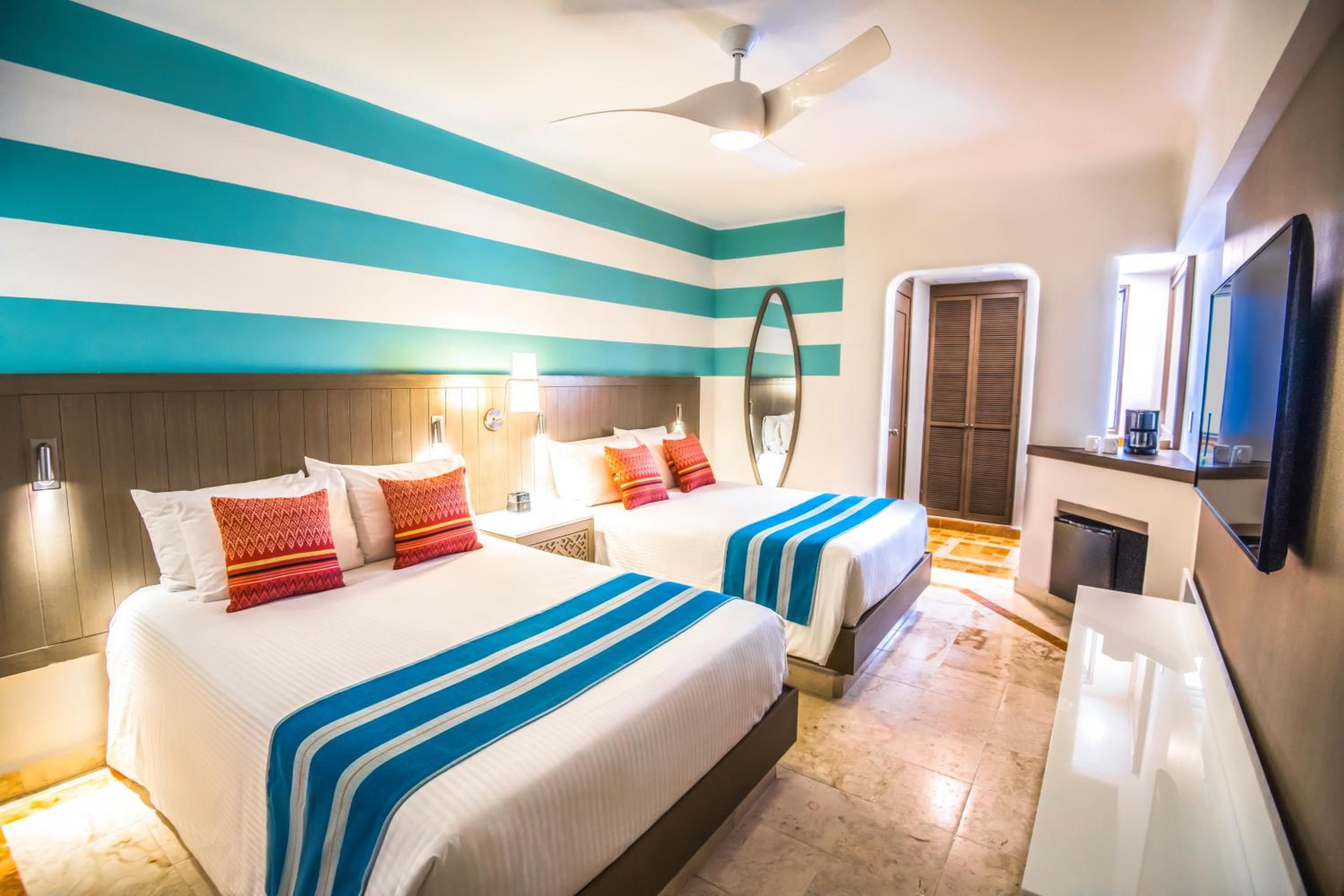 Wyndham Alltra Playa del Carmen Solo Adultos Todo Incluido — 25