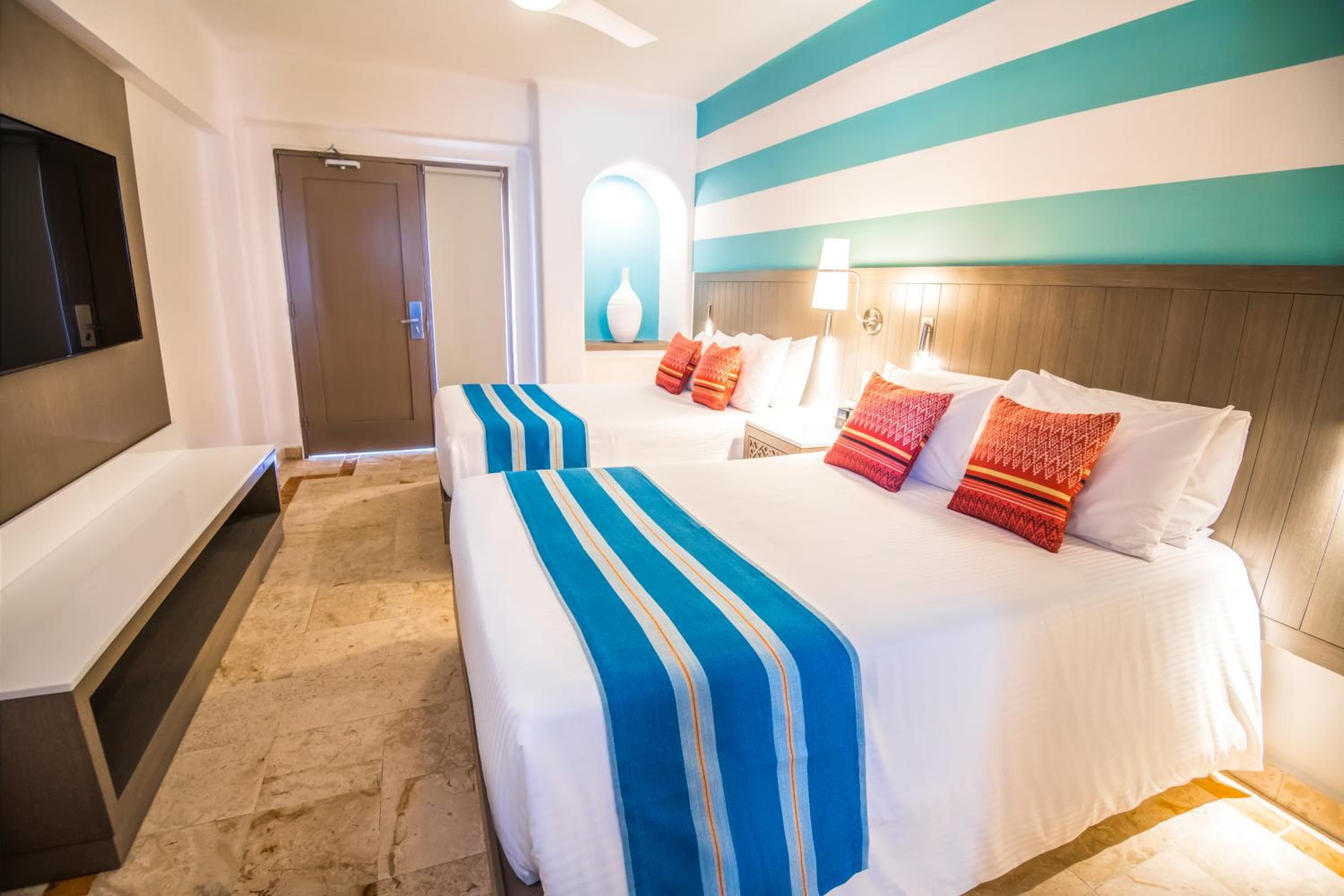 Wyndham Alltra Playa del Carmen Solo Adultos Todo Incluido — 27