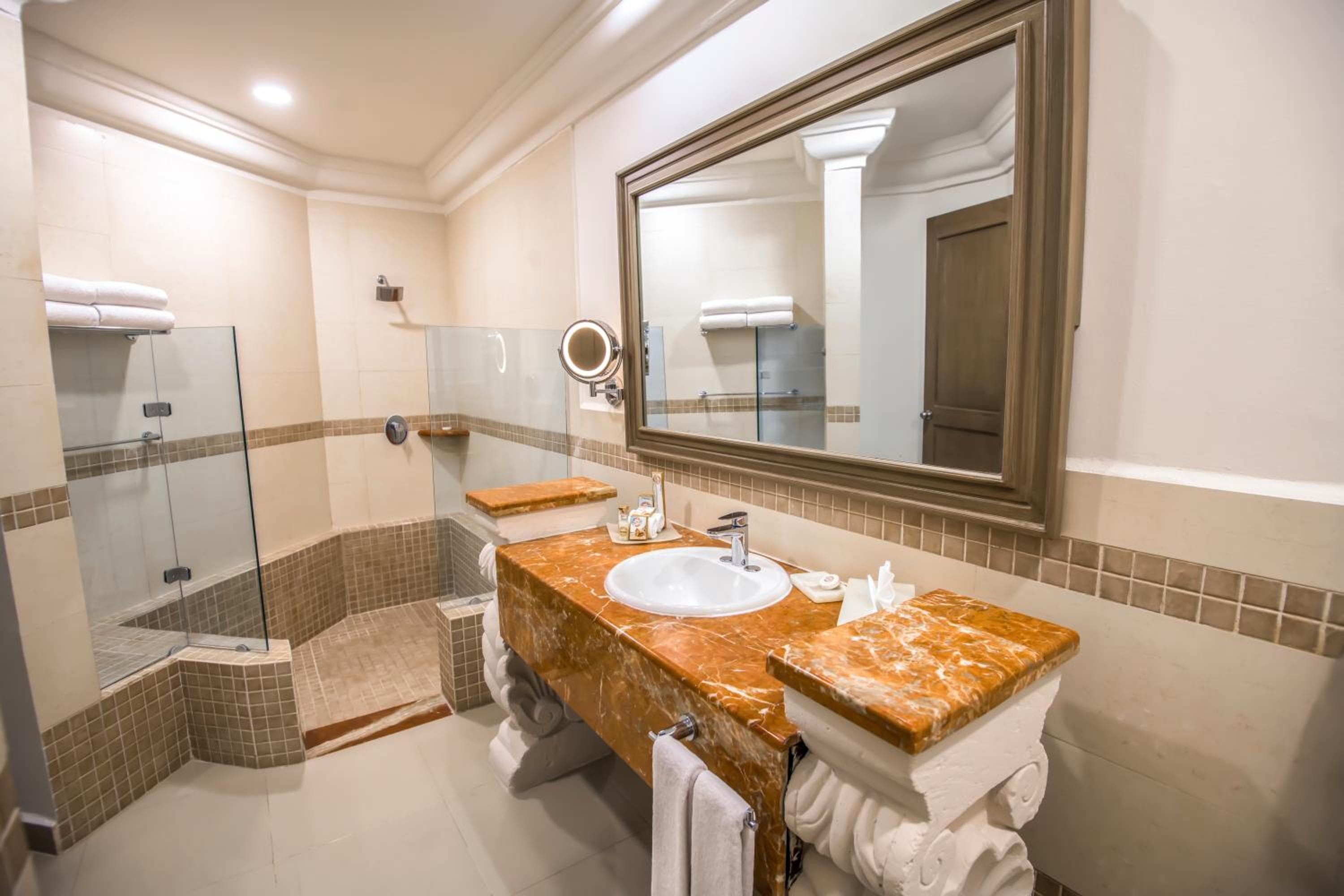 Wyndham Alltra Playa del Carmen Solo Adultos Todo Incluido — 21