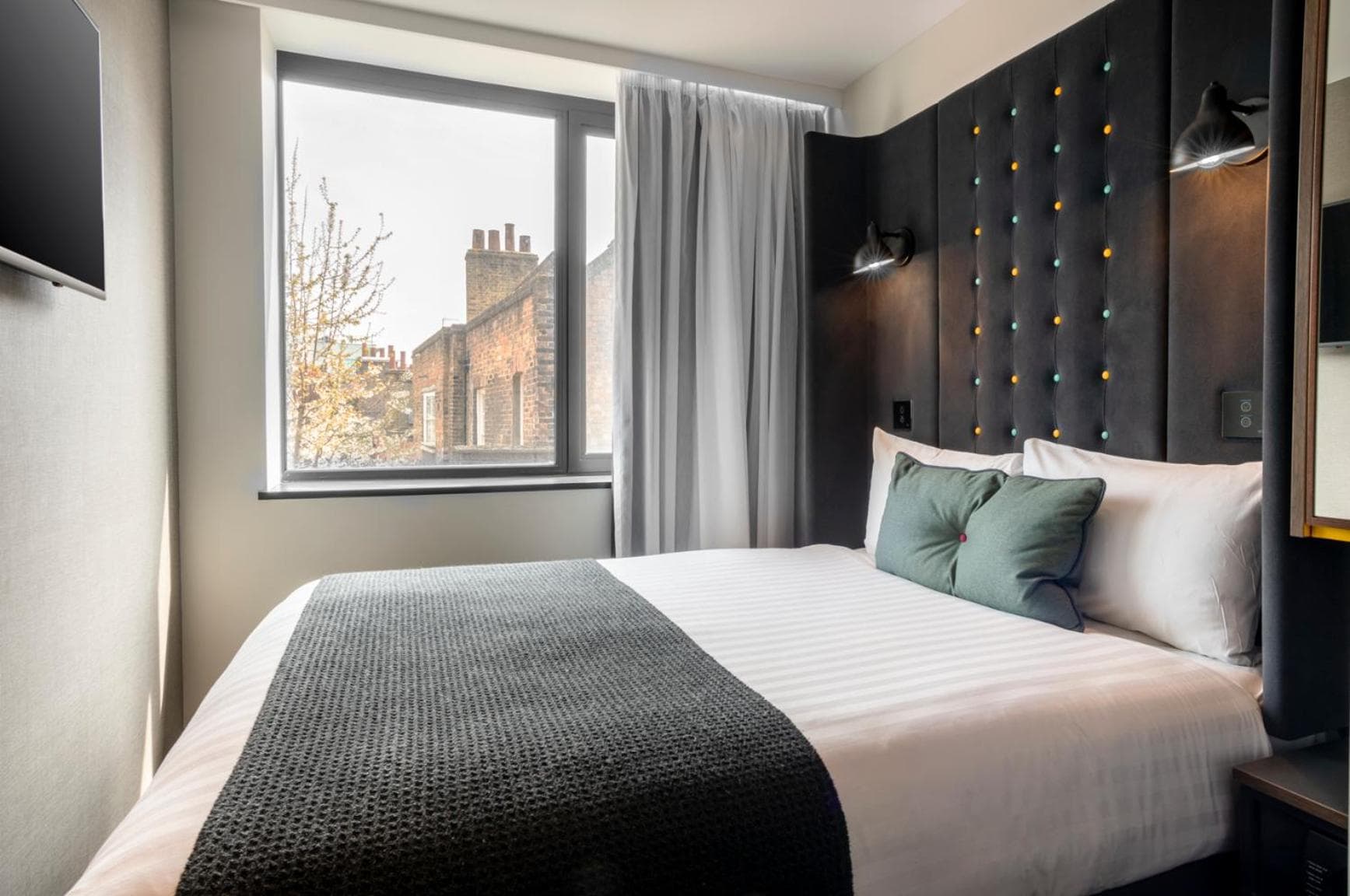 Hotel Point A London Liverpool Street — 15