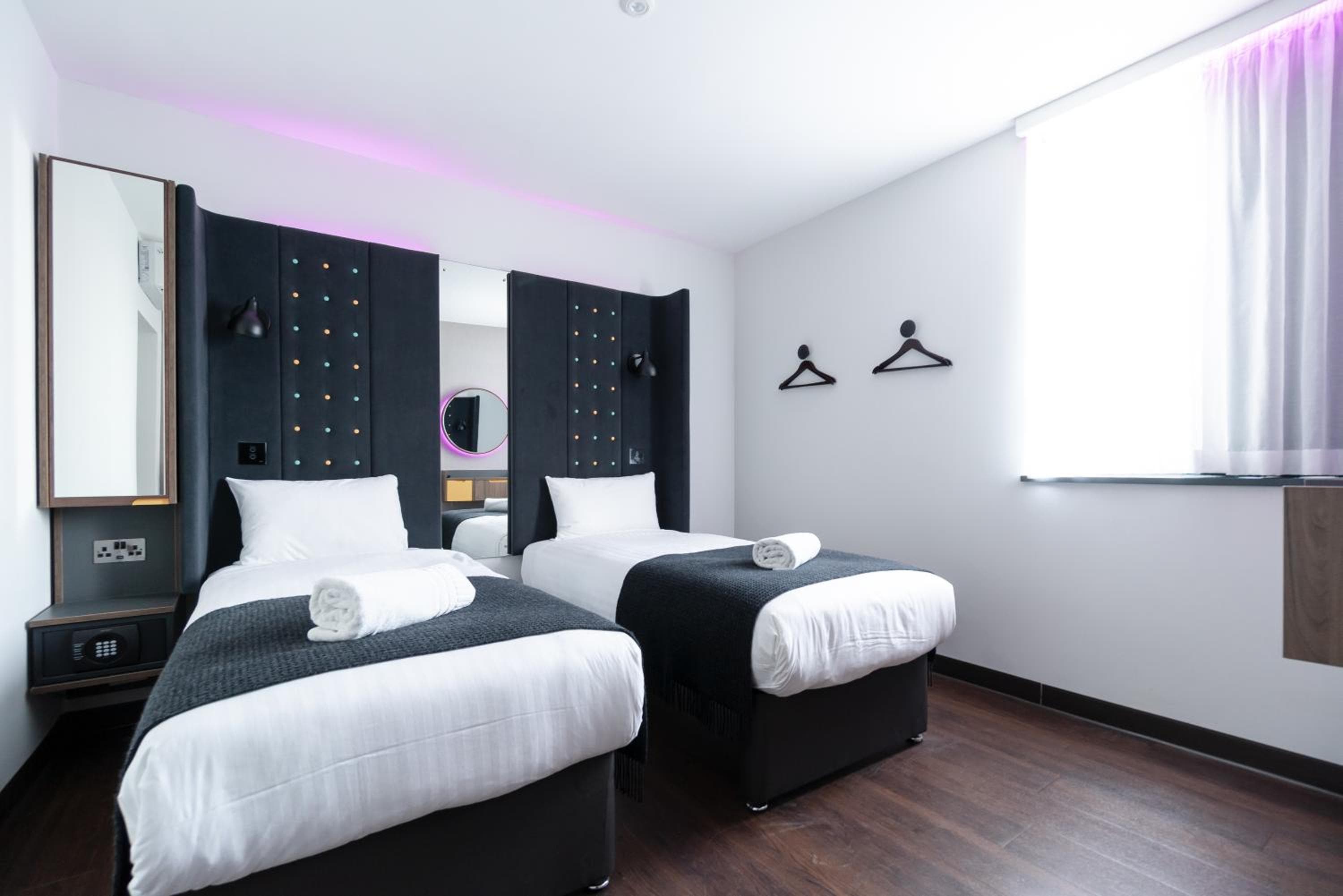 Hotel Point A London Liverpool Street — 7