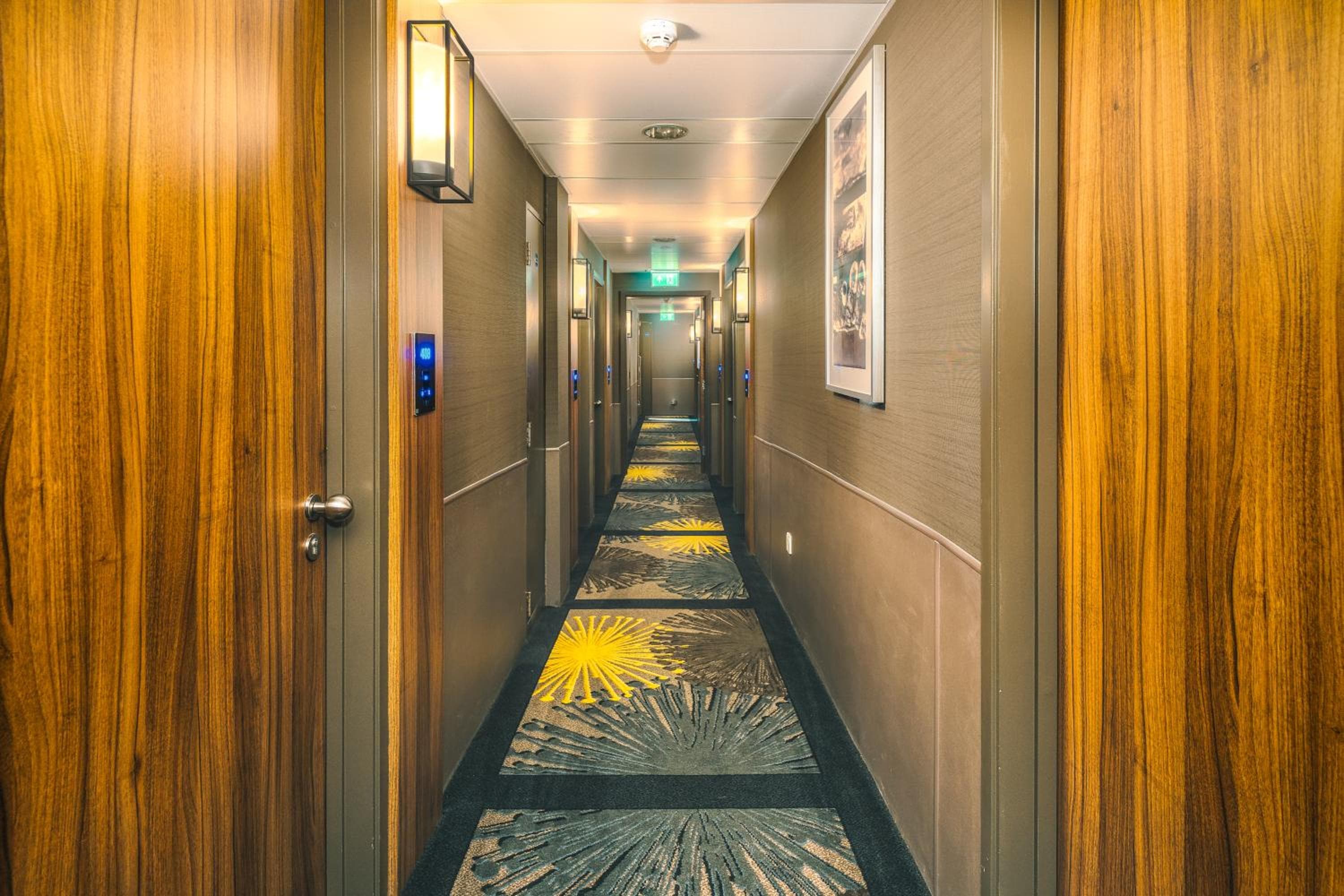 Hotel Point A London Liverpool Street — 2