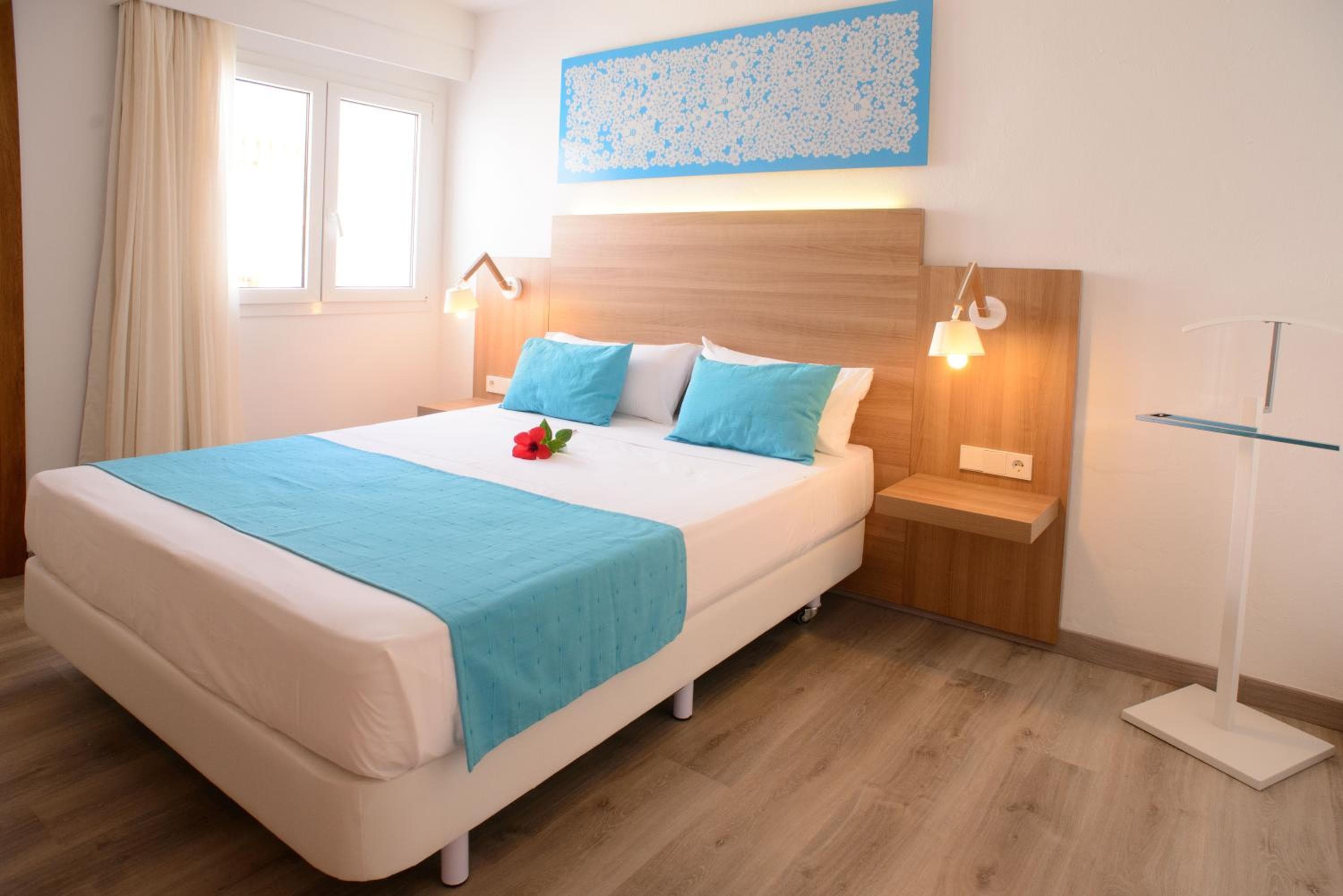 Cala Llenya Resort Ibiza — 27