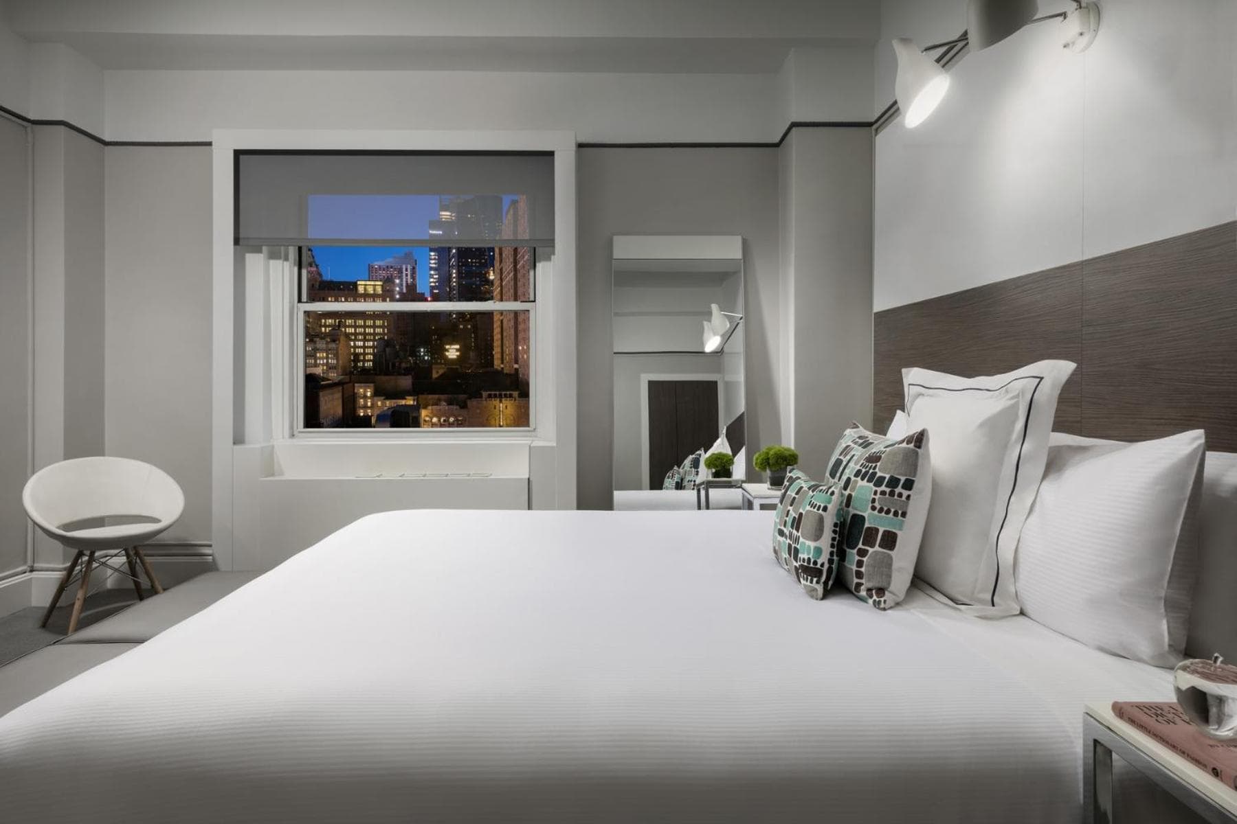 Hotel Paramount Times Square — 13