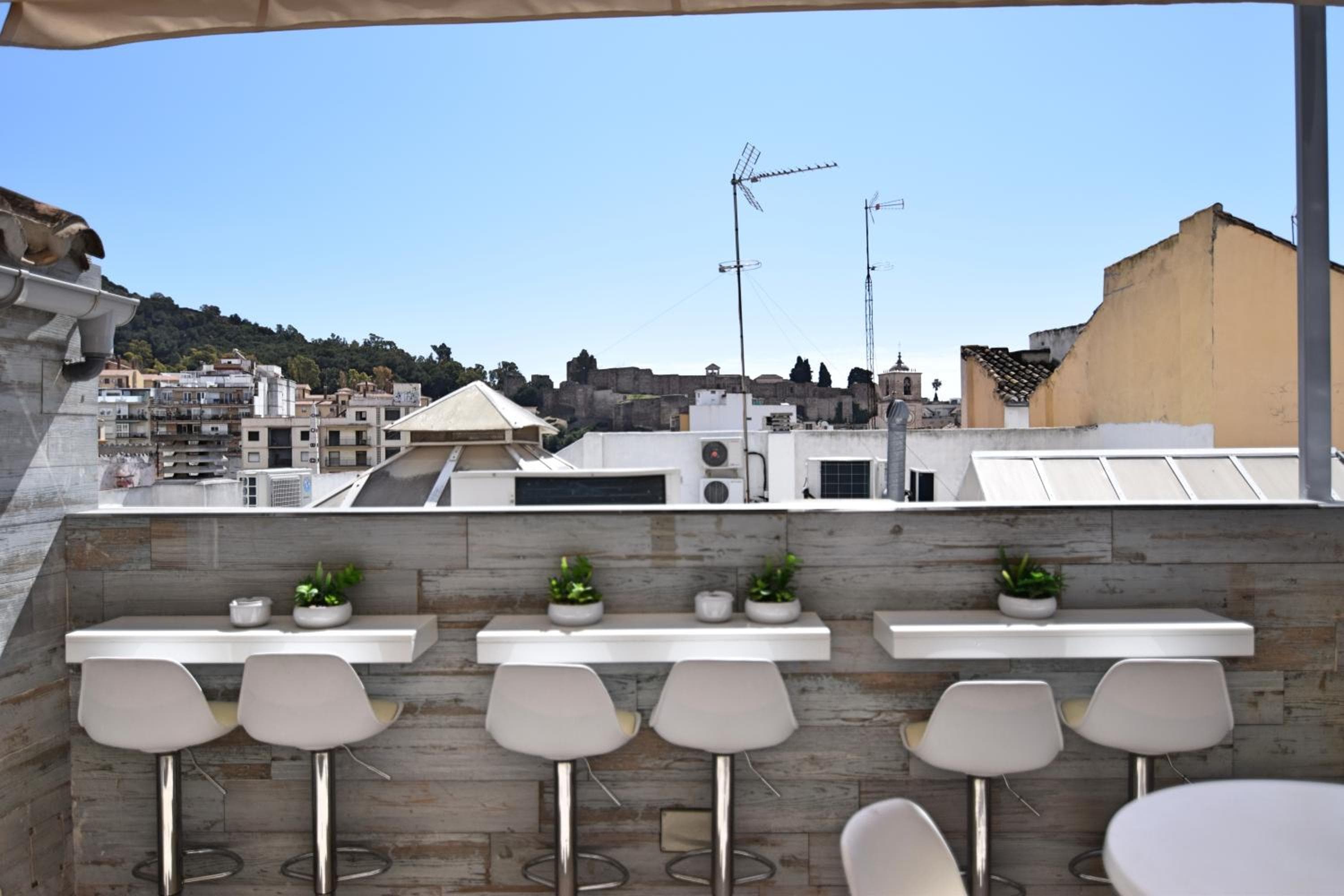 Apartamentos Marques De La Merced — 1