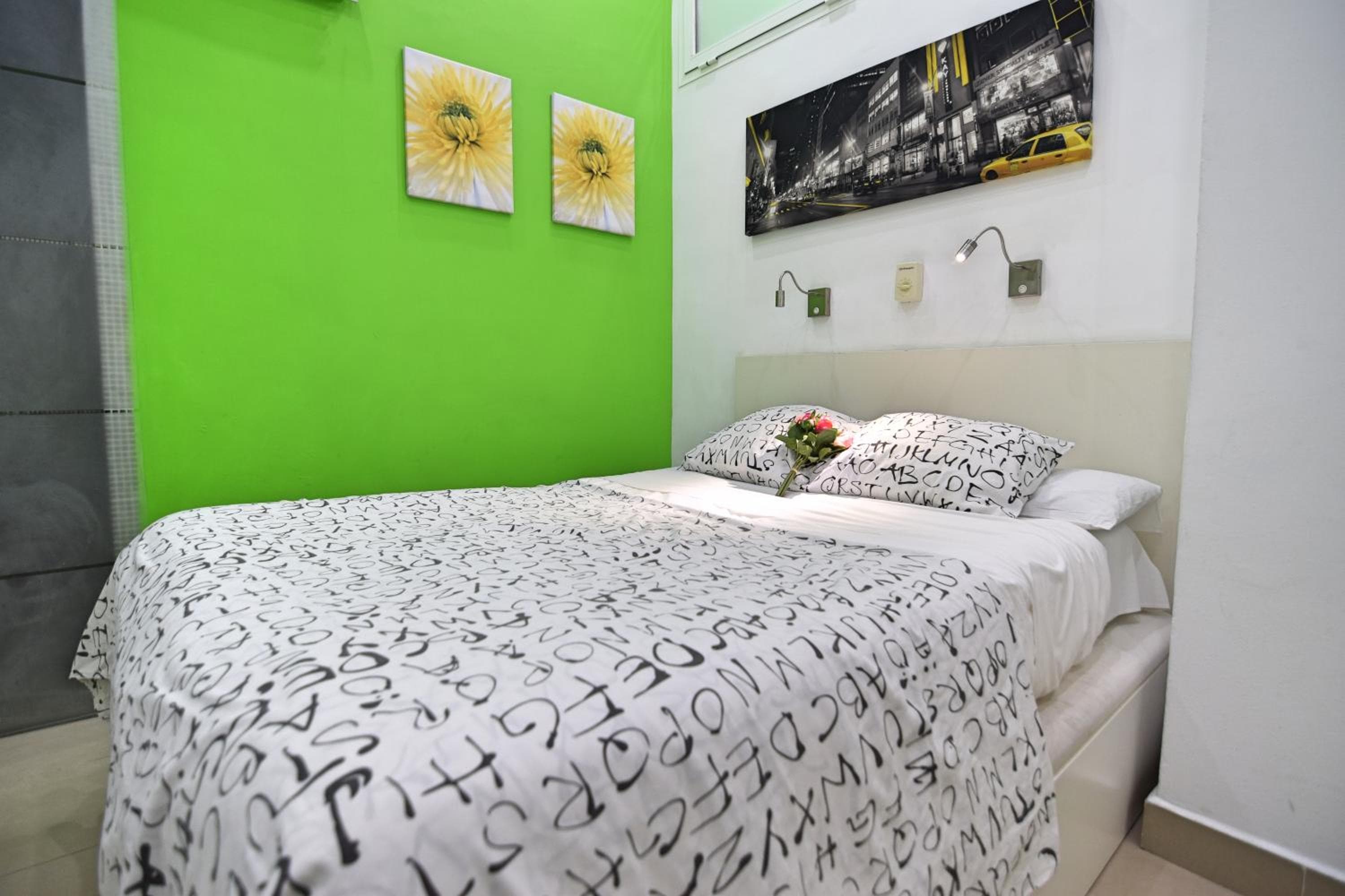 Apartamentos Marques De La Merced — 21