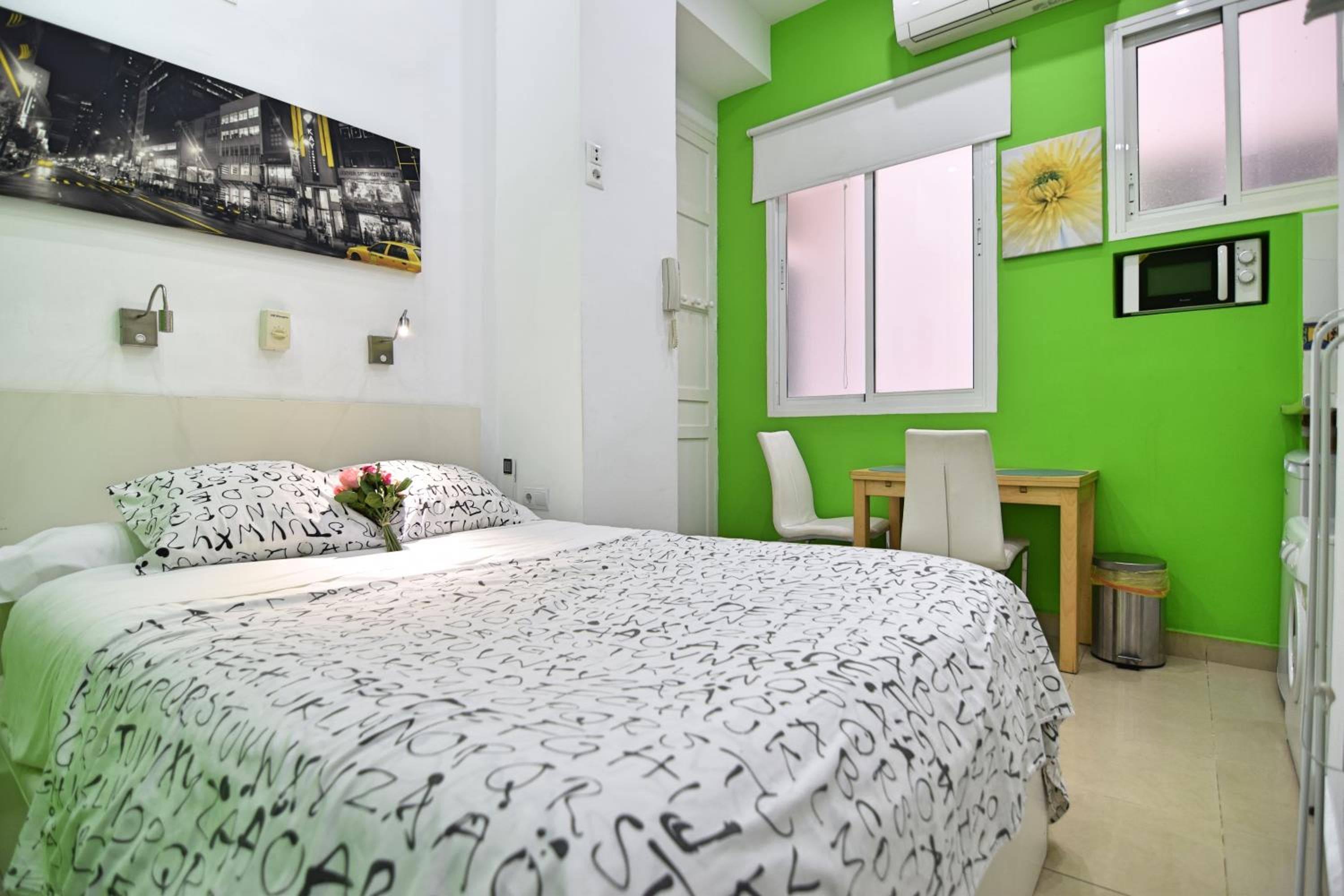 Apartamentos Marques De La Merced — 23
