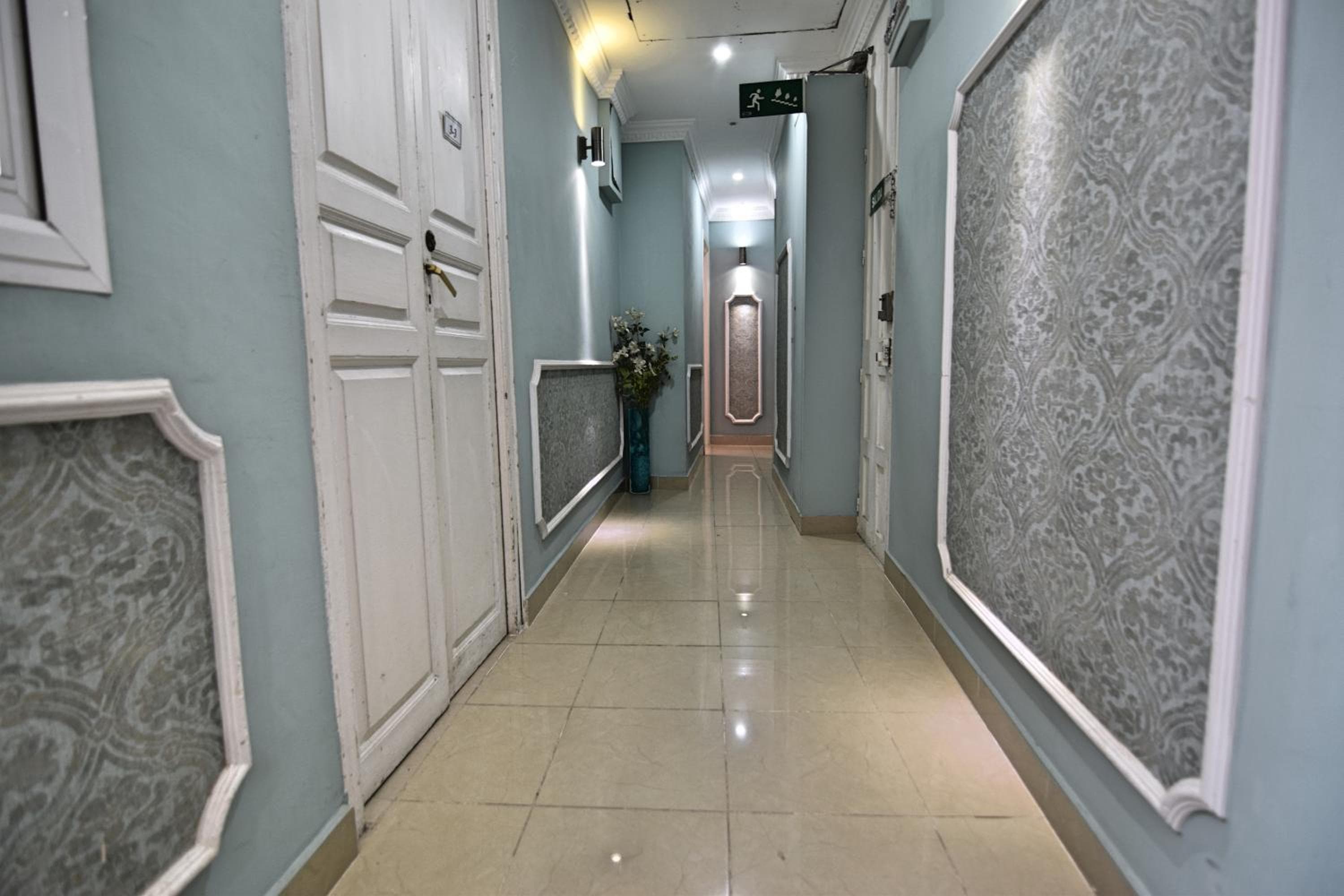 Apartamentos Marques De La Merced — 24