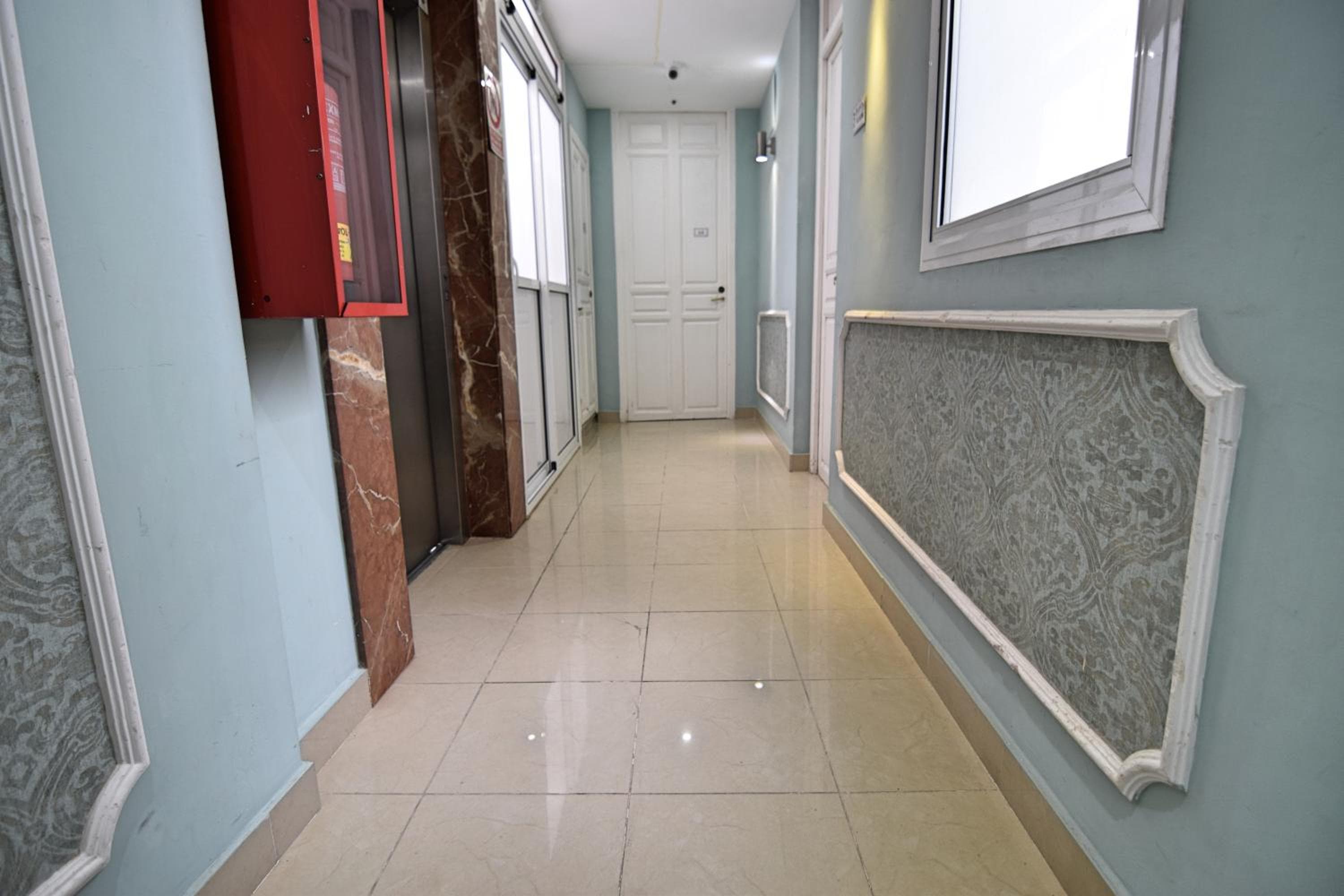 Apartamentos Marques De La Merced — 28