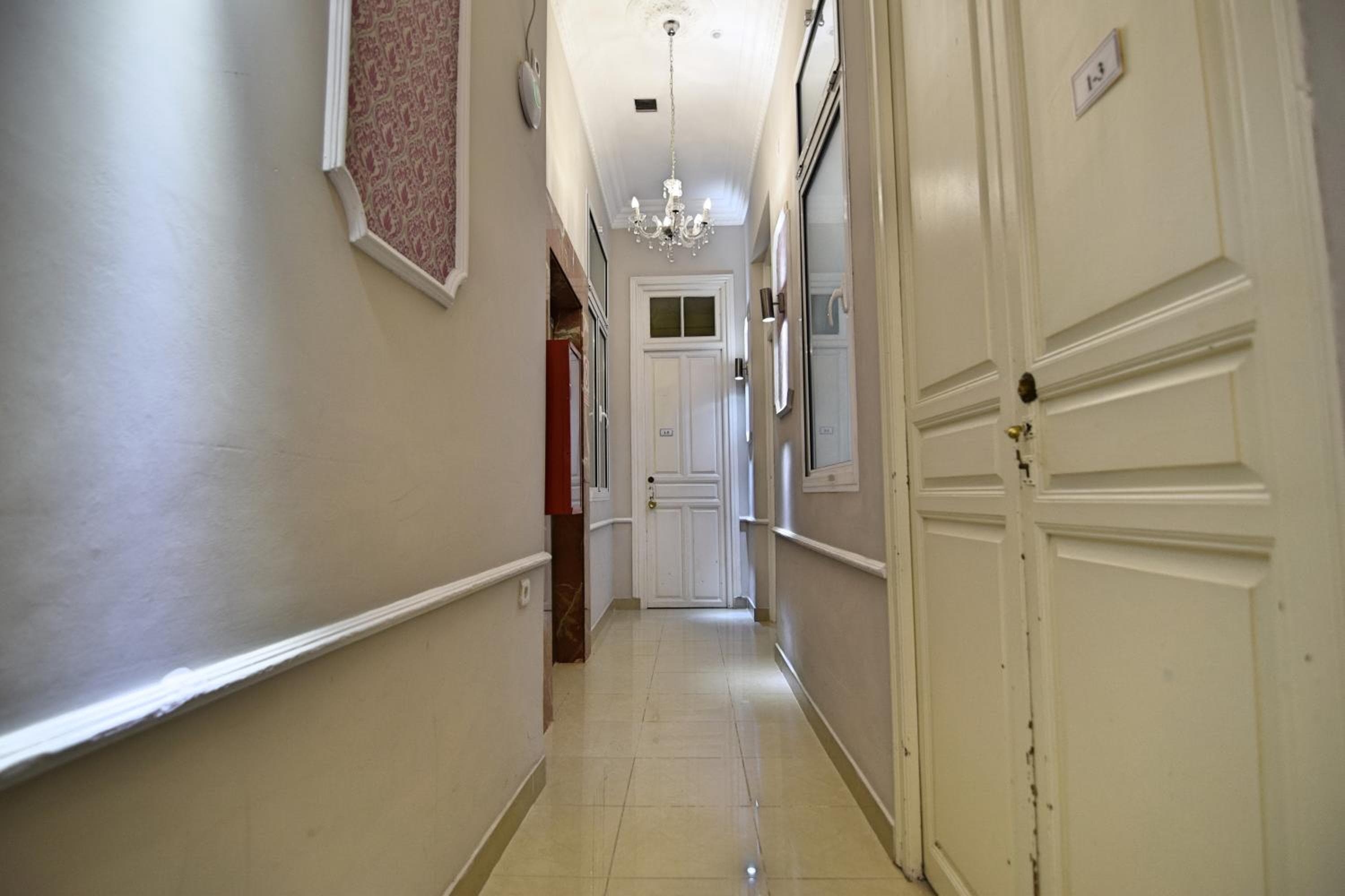 Apartamentos Marques De La Merced — 10