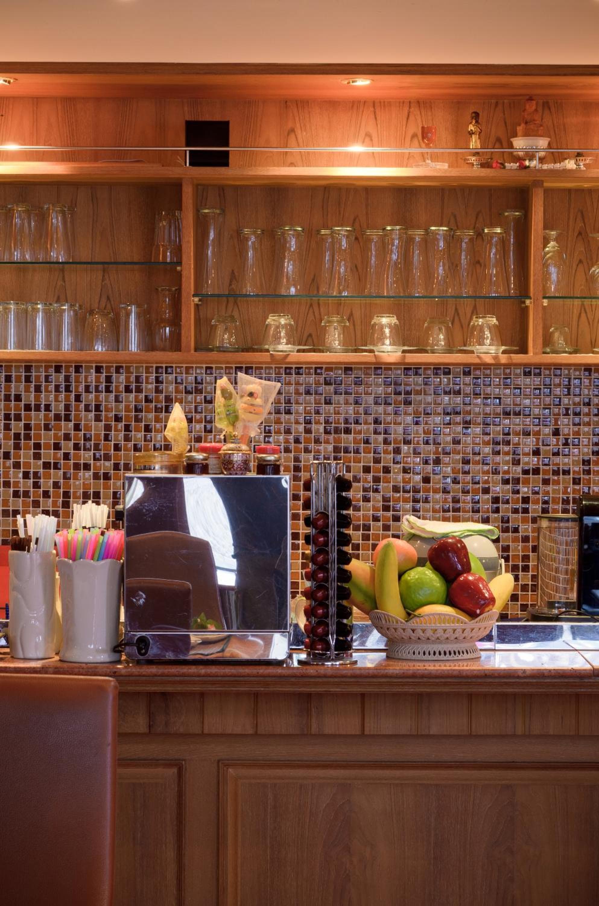 KC Place Hotel Pratunam — 23