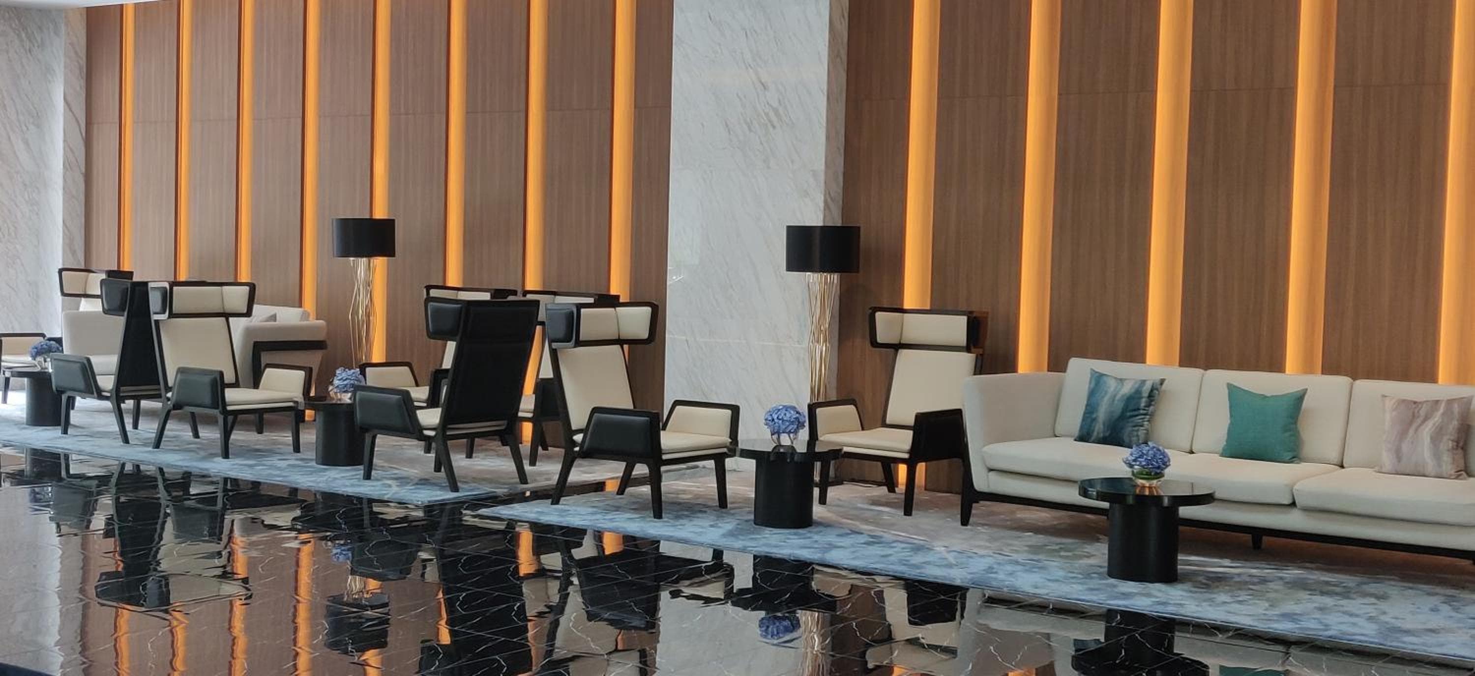 Shama Lakeview Asoke Bangkok — 18
