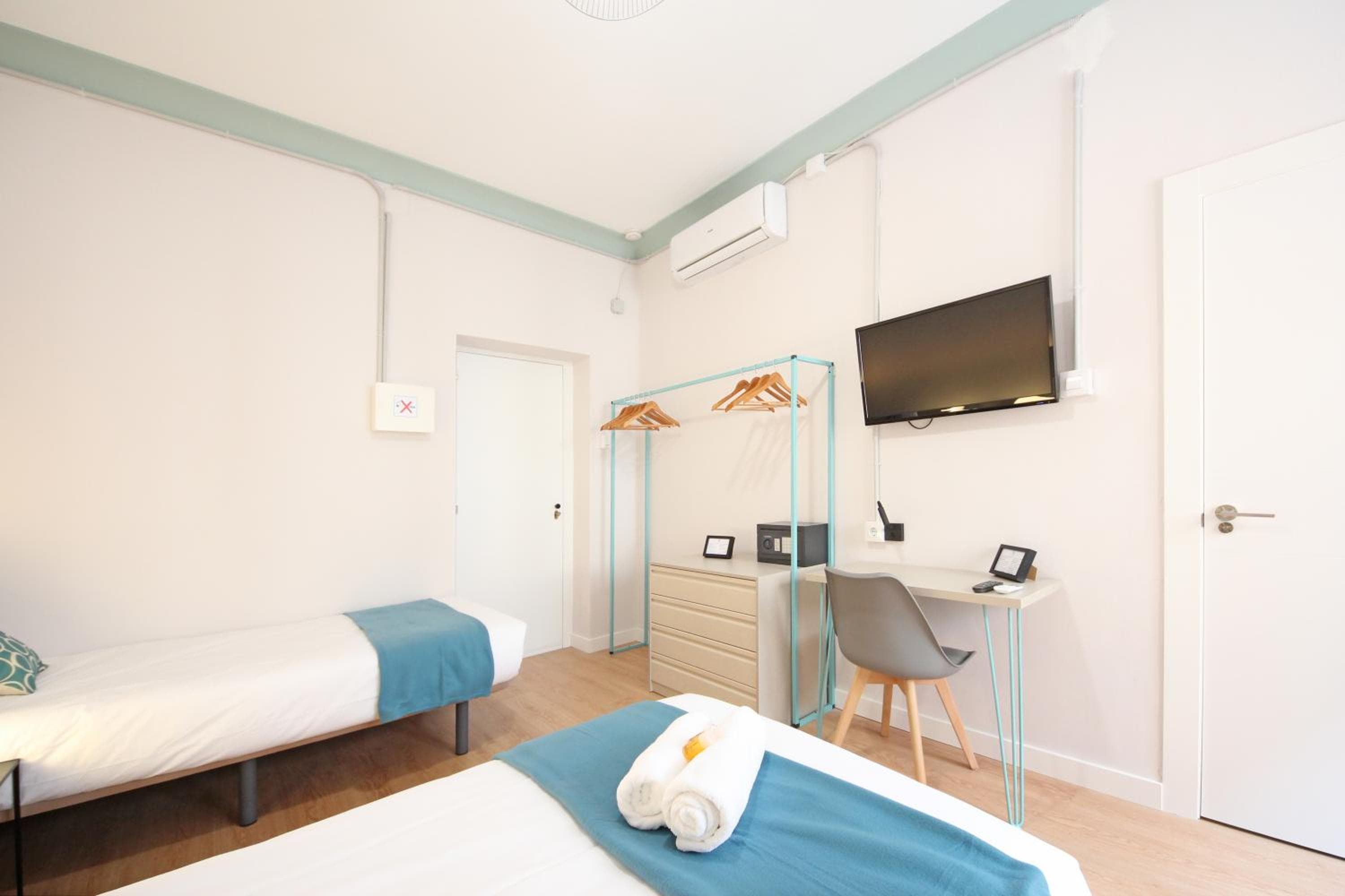 Regina Selfcheck-in Smart Rooms — 26