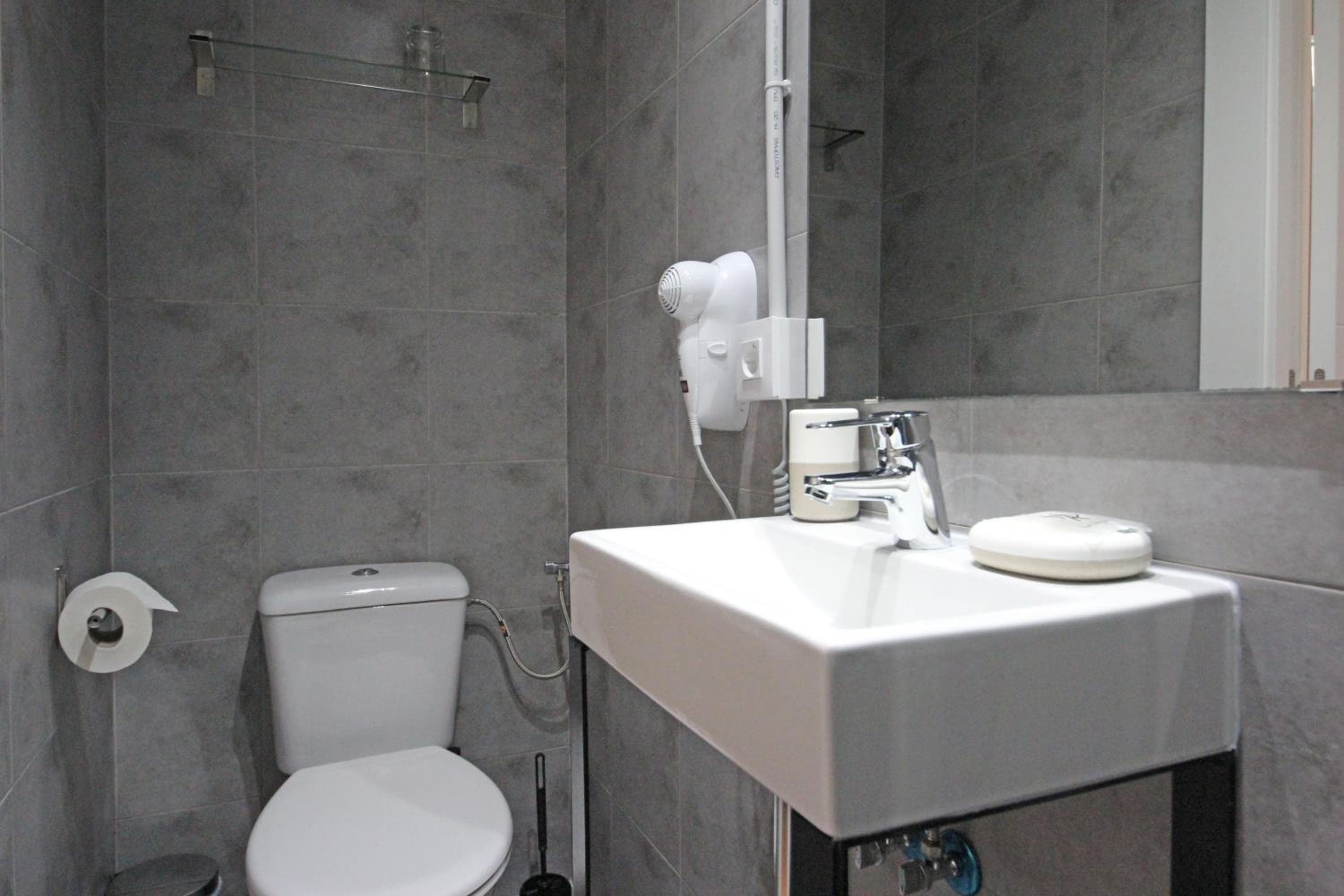 Regina Selfcheck-in Smart Rooms — 8