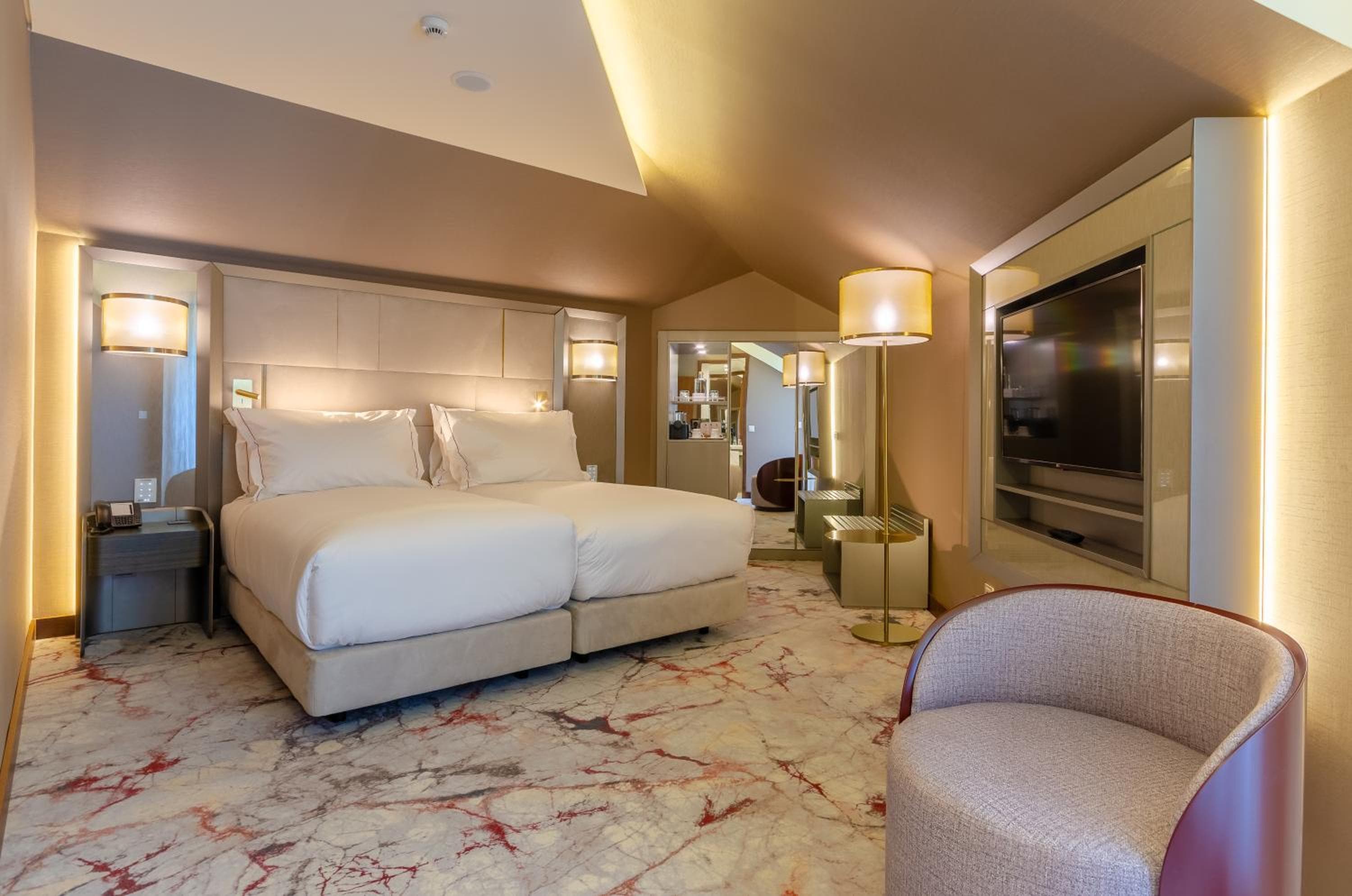 TURIM Boulevard Hotel — 5