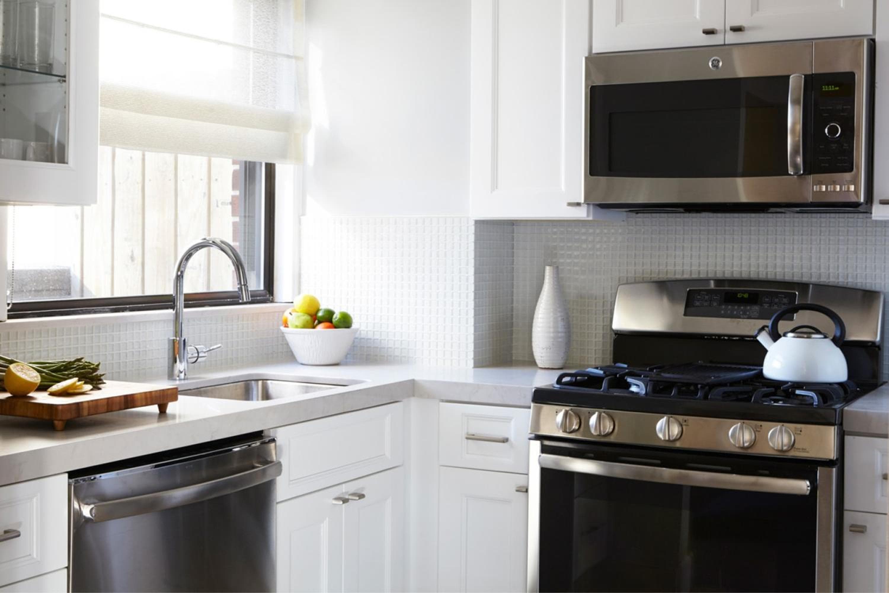 The Gardens Sonesta ES Suites New York — 10