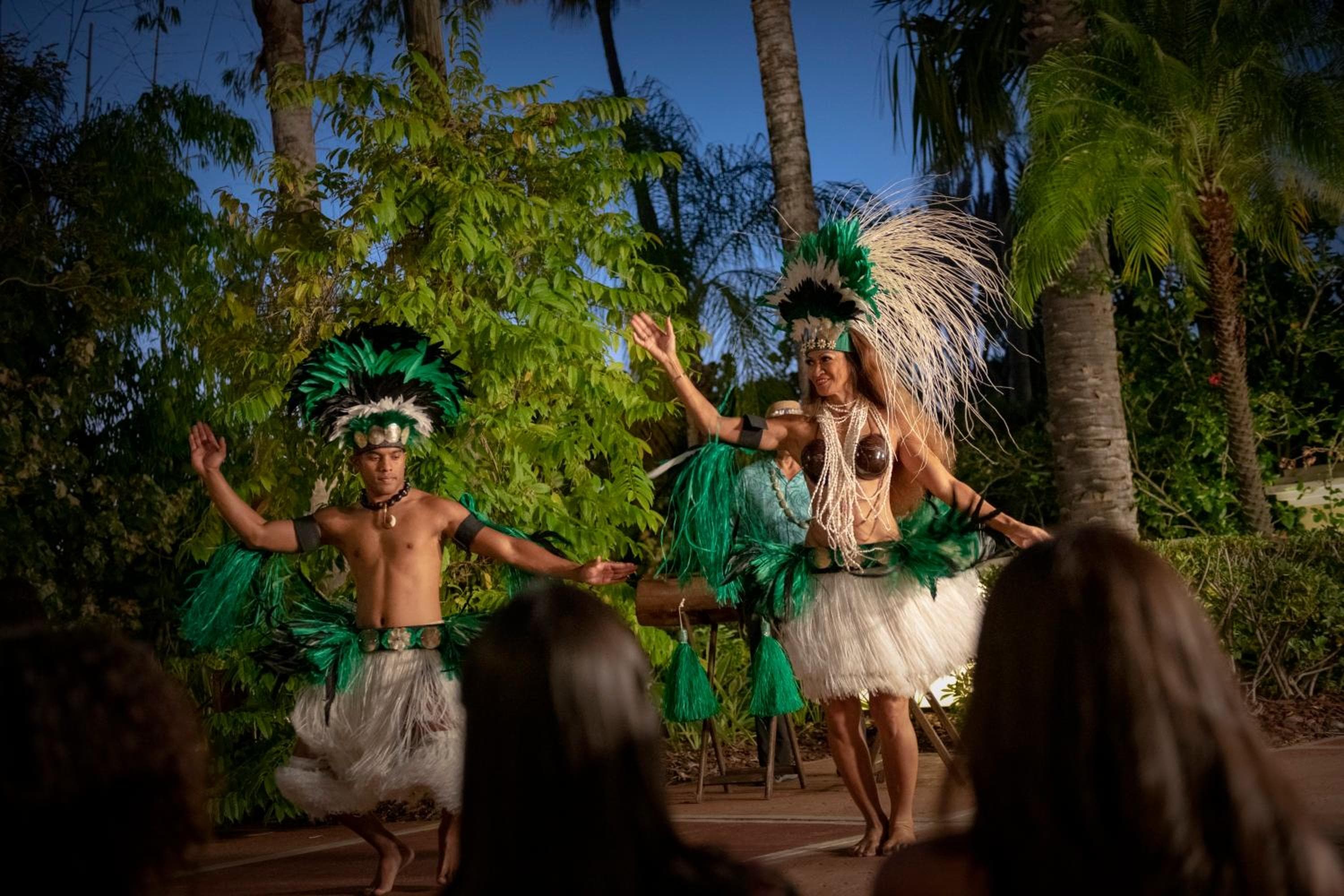 Universal's Loews Royal Pacific Resort — 12