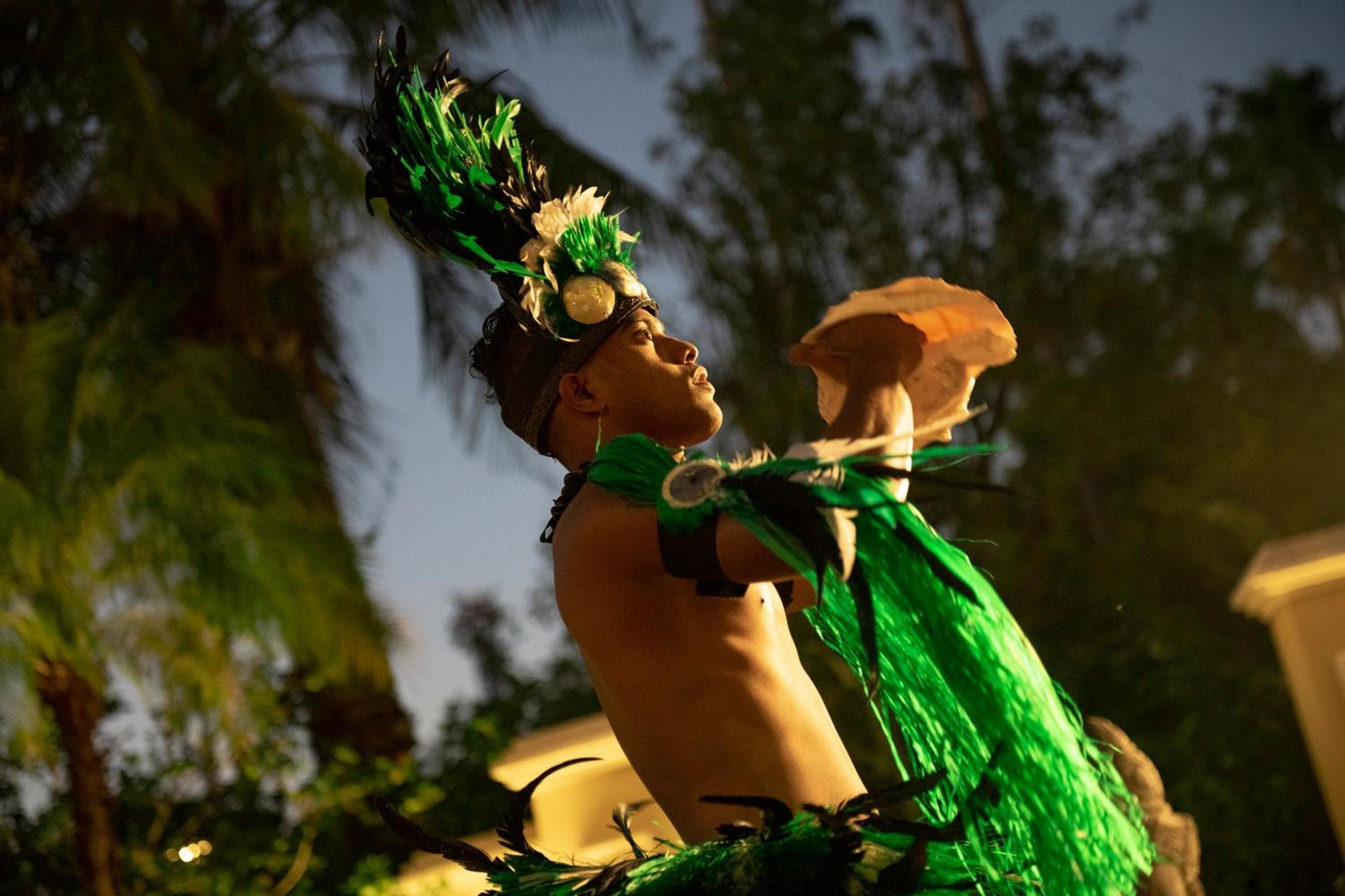 Universal's Loews Royal Pacific Resort — 25
