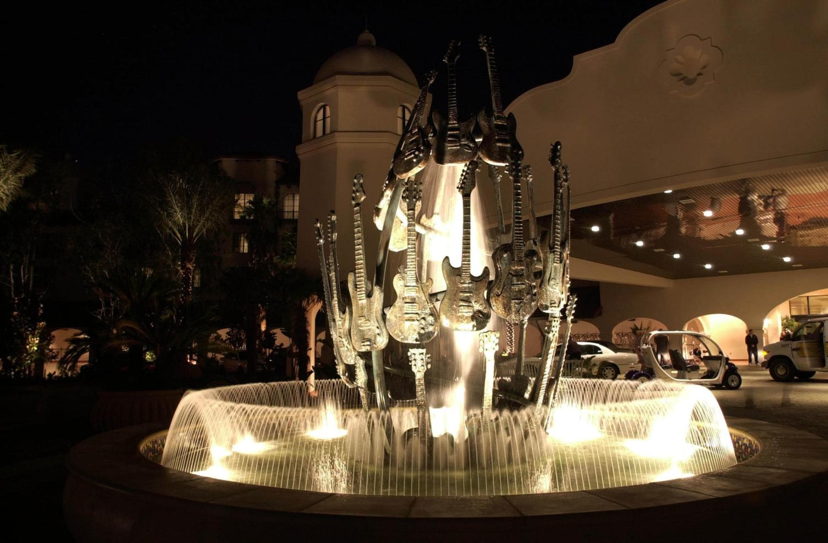 Universal's Hard Rock Hotel® — 13