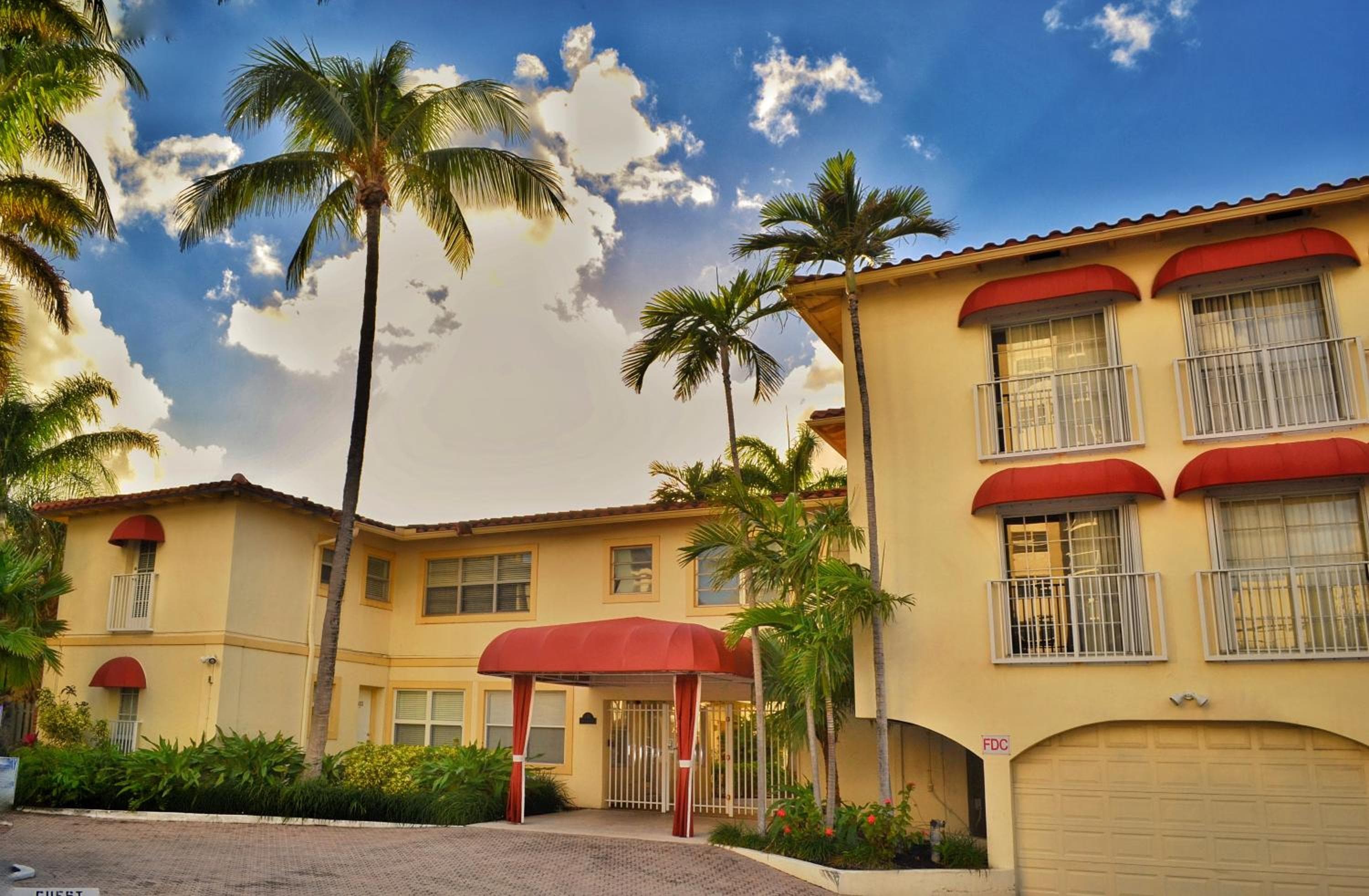 Fort Lauderdale Yacht und Beach Club 416 — 6