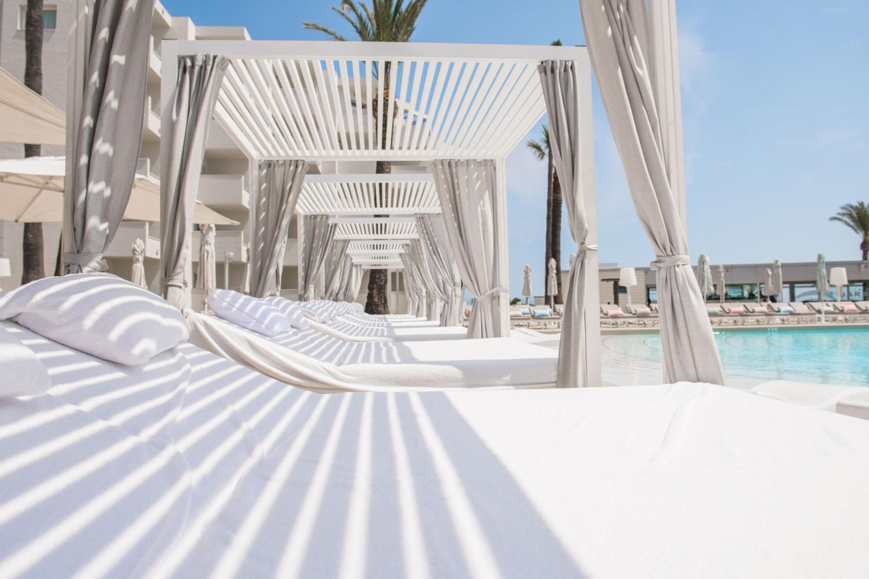 Hotel Garbi Ibiza & Spa — 3