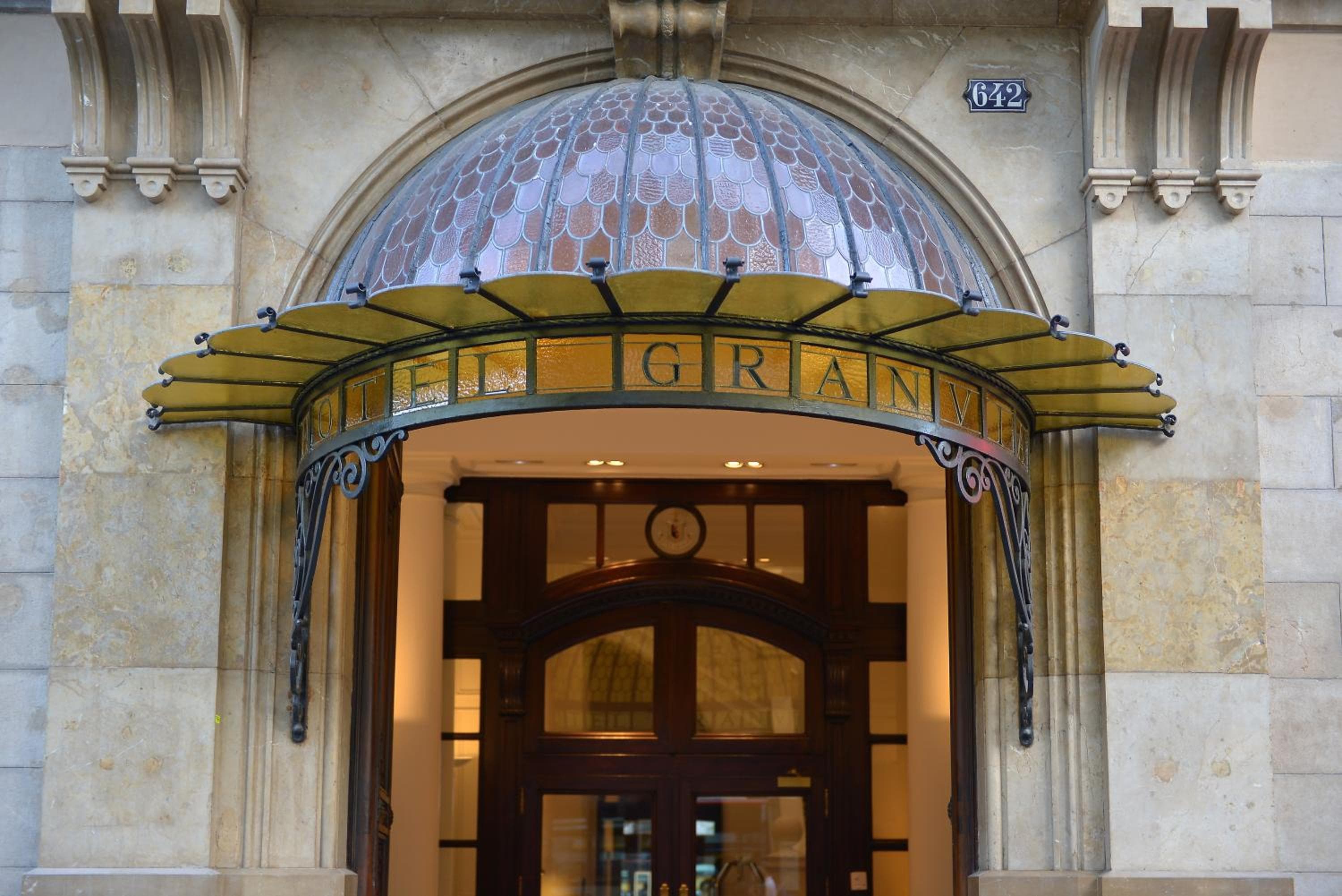 Hotel Granvia — 16