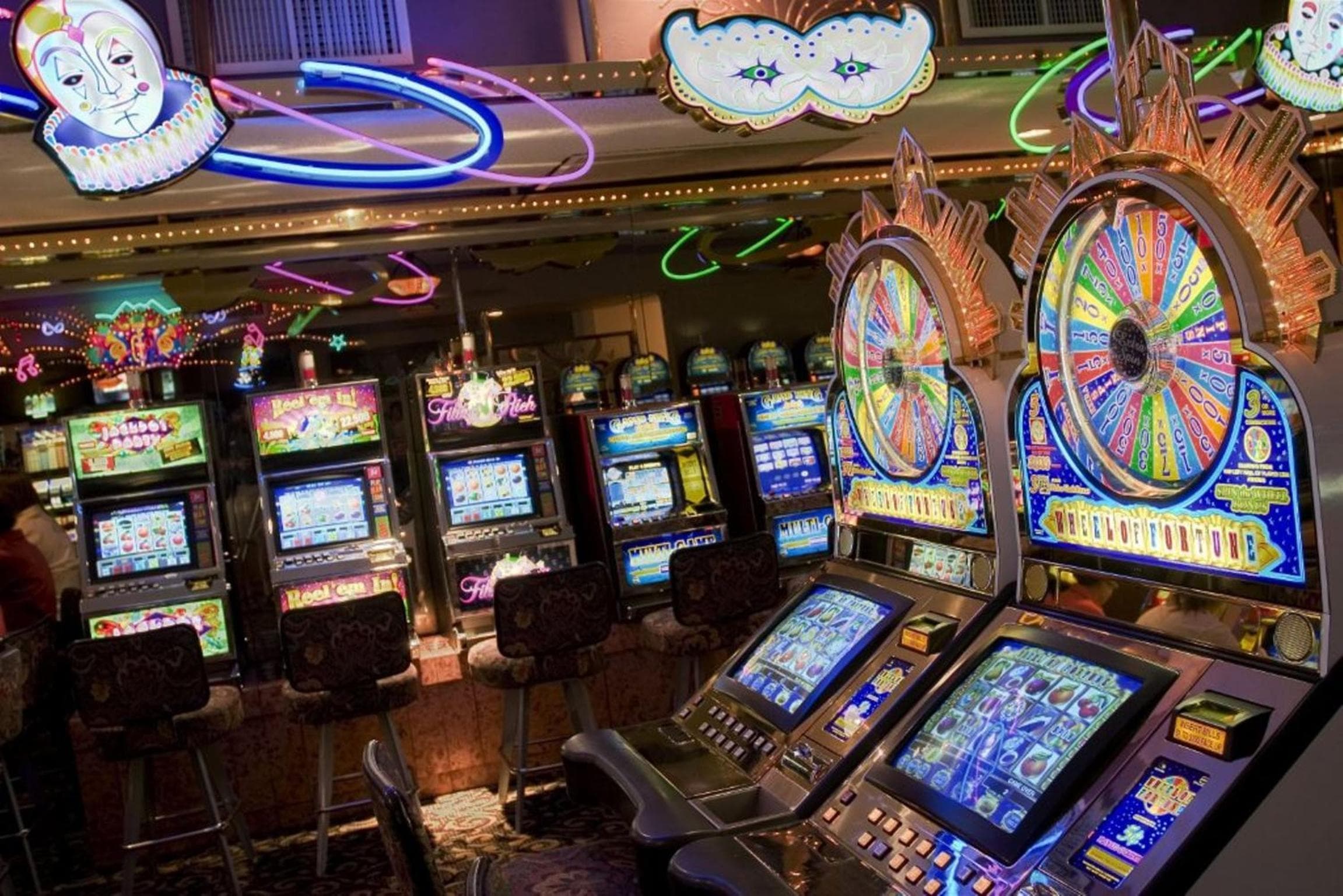 Mardi Gras Hotel & Casino — 27