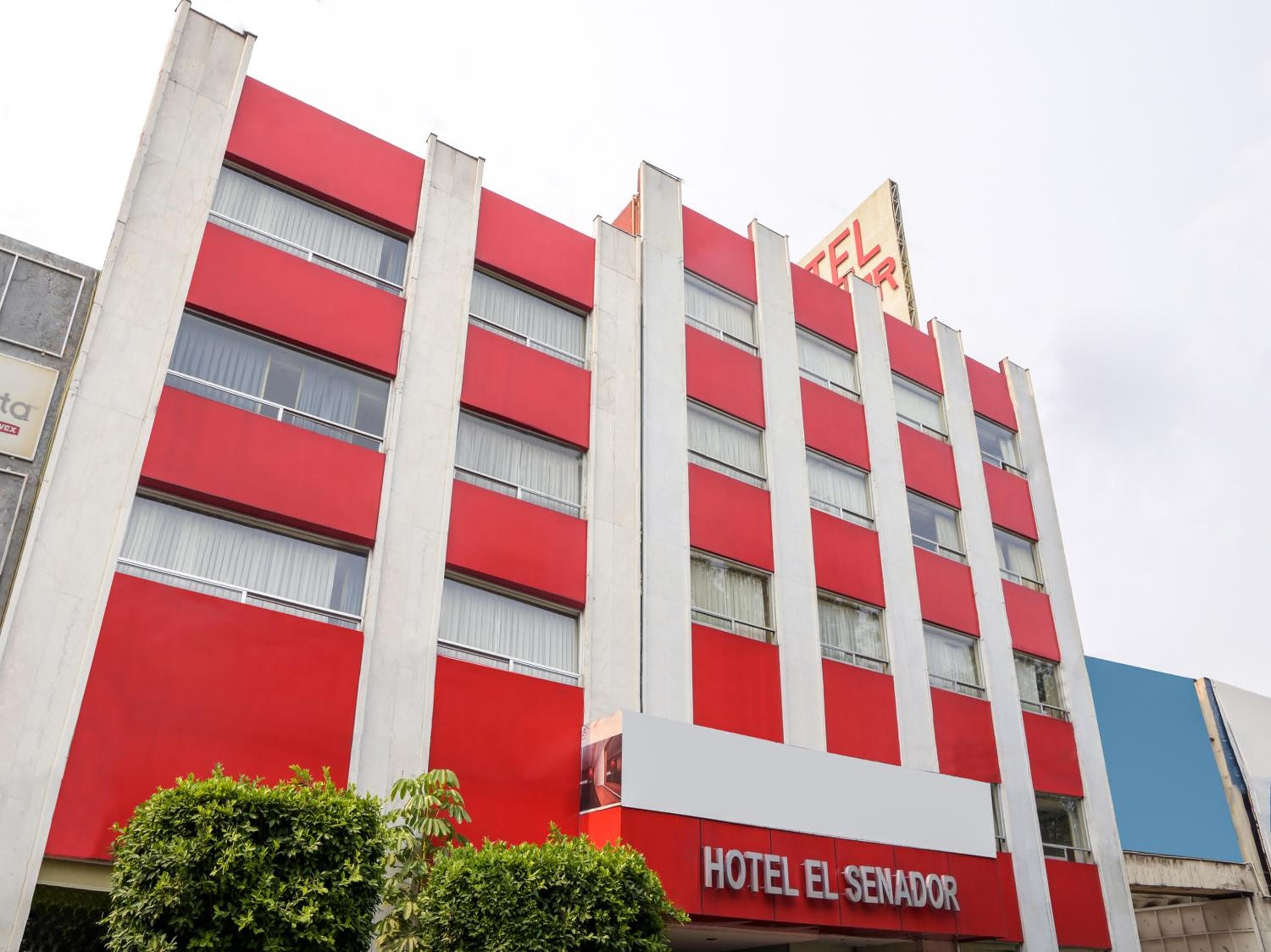 Hotel El Senator — 1