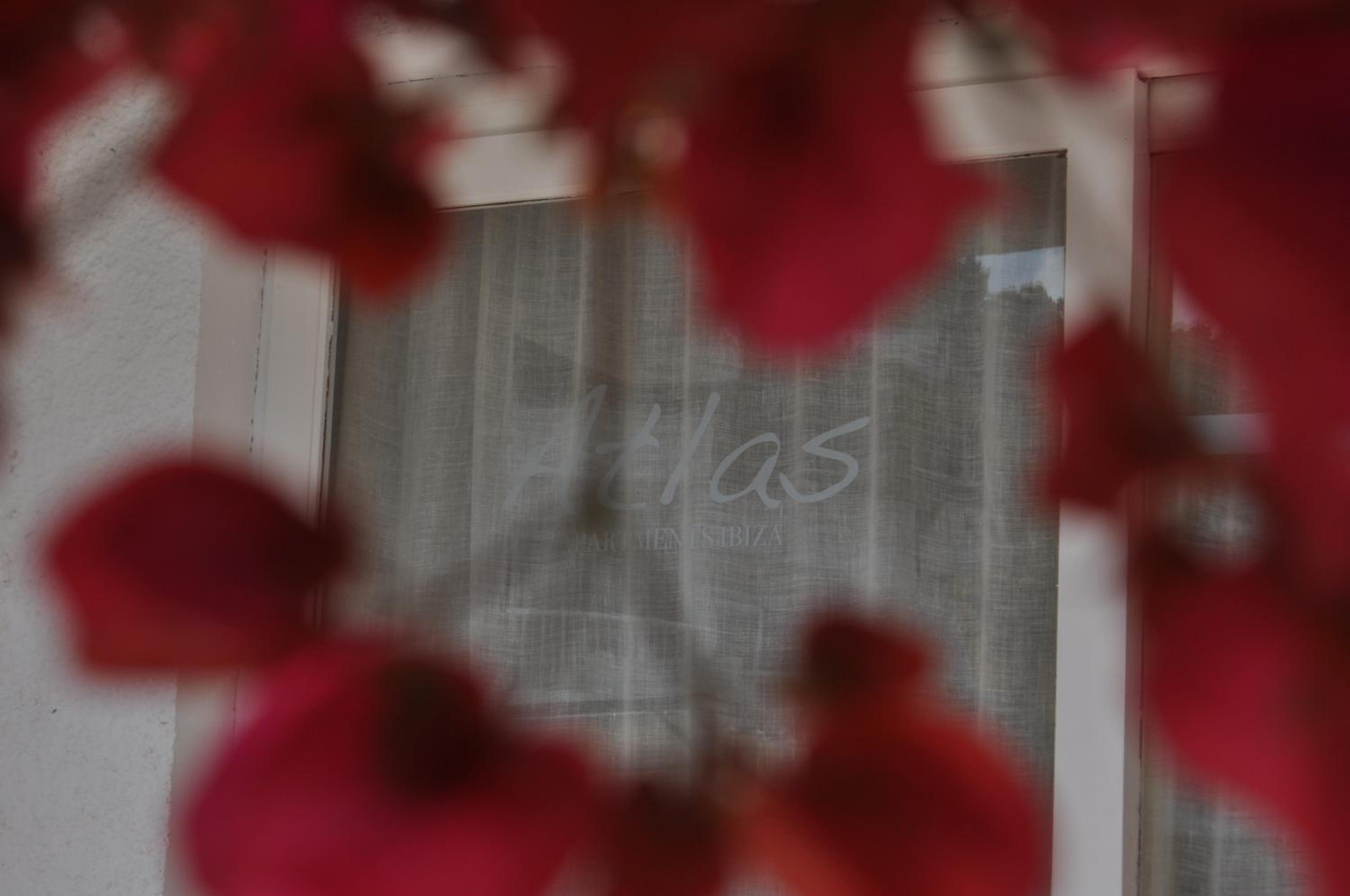 Apartamentos Atlas Ibiza — 8