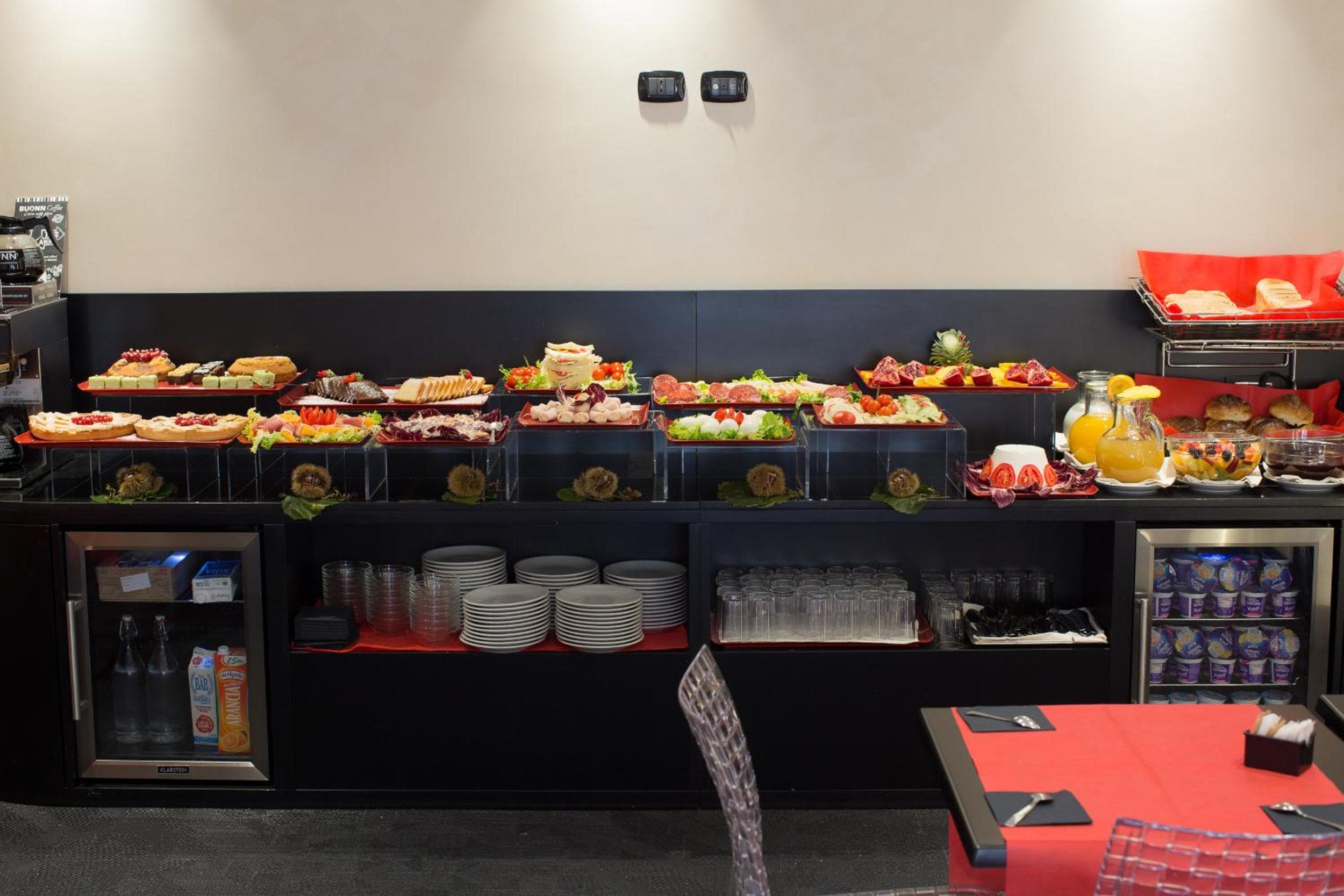 Floris Hotel — 16