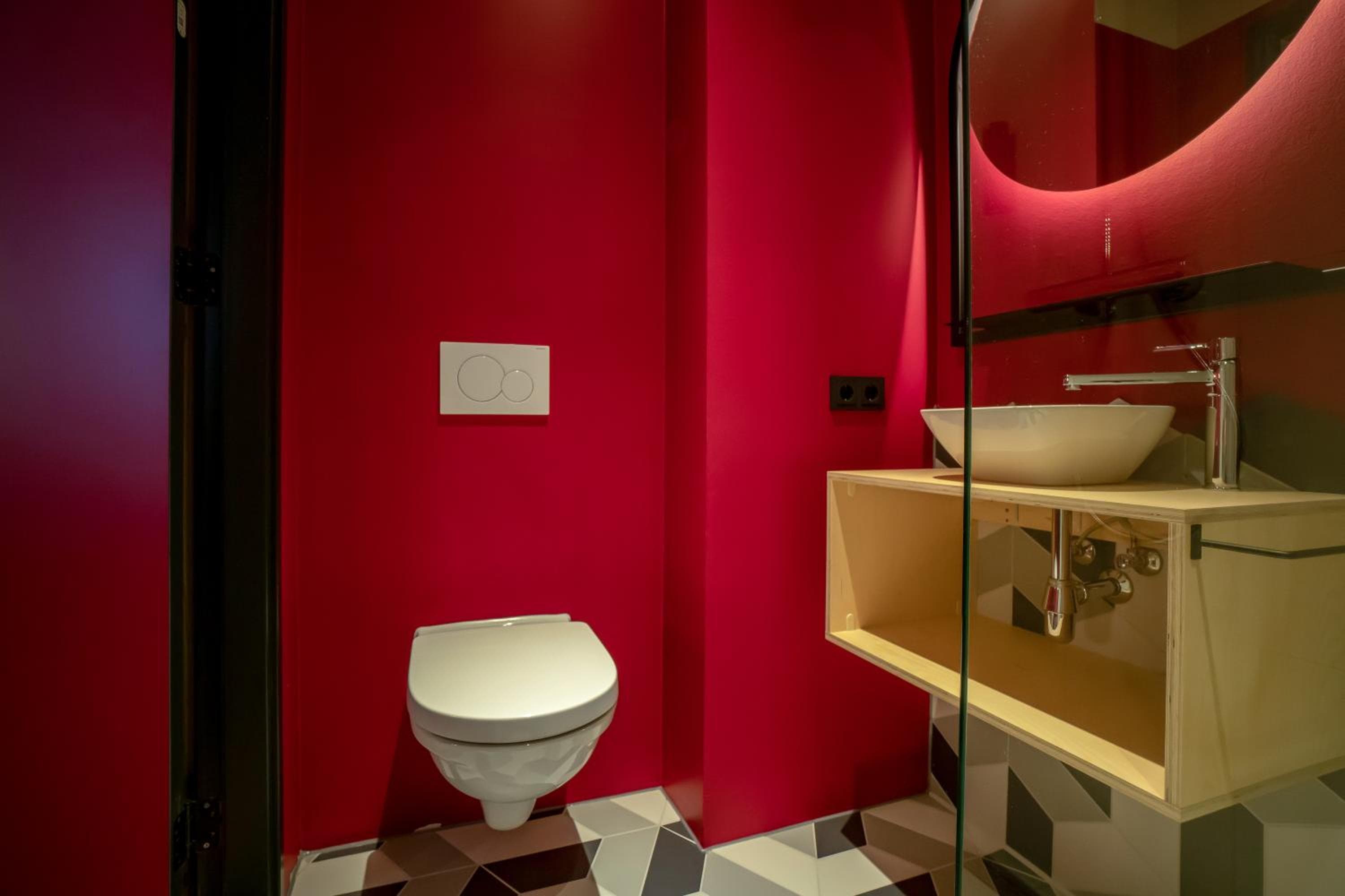 Vía Suites — 8