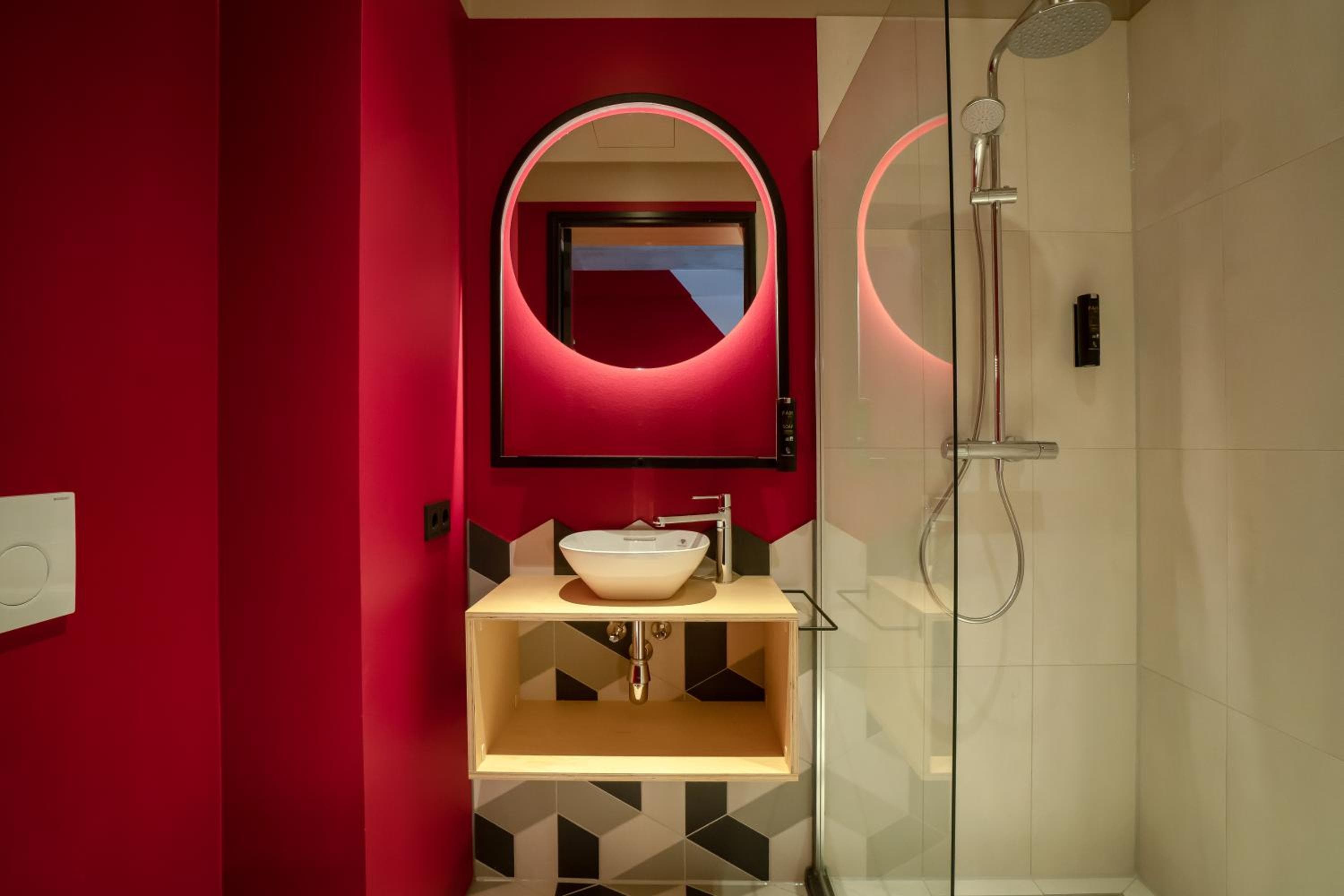 Vía Suites — 14