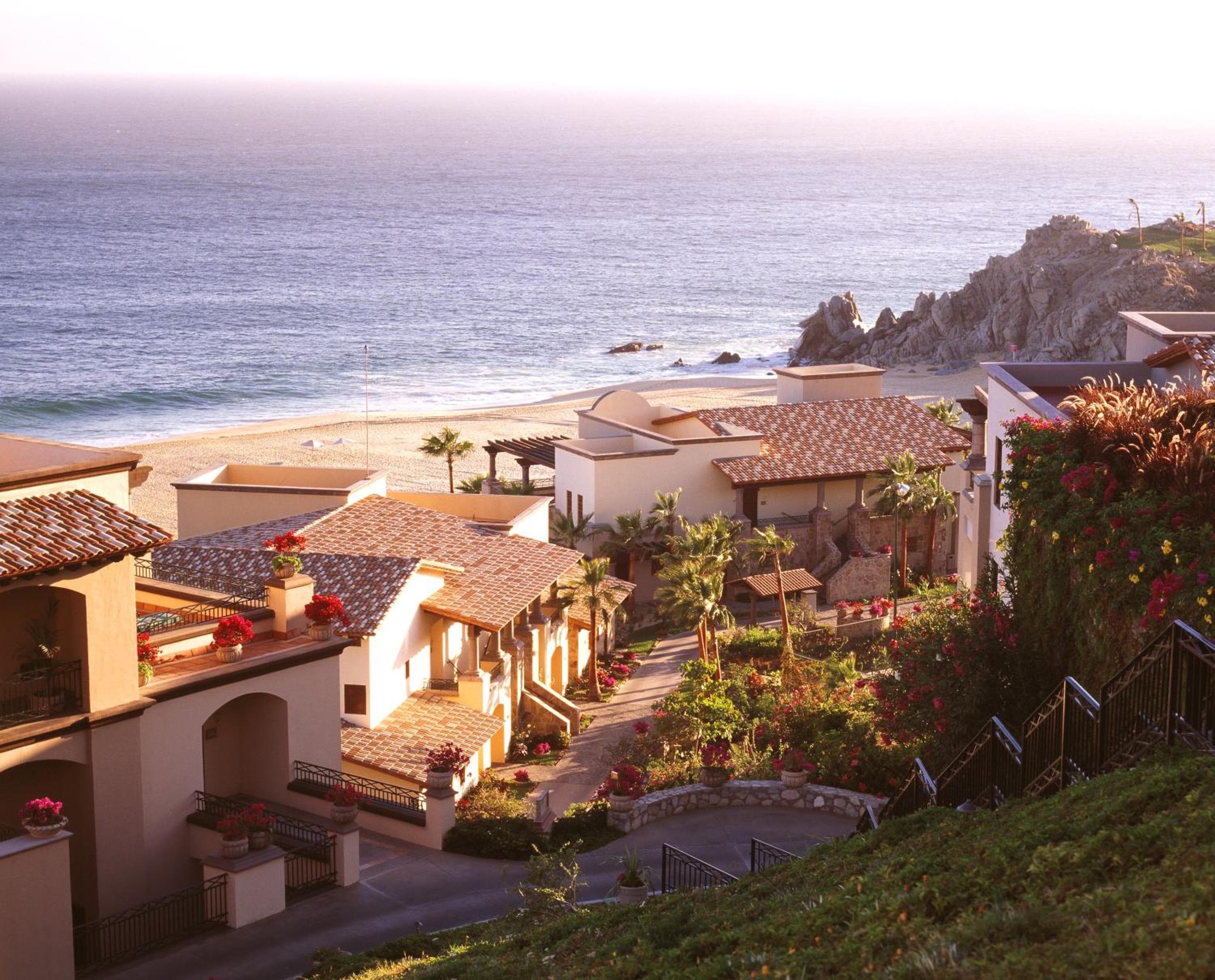 Pueblo Bonito Sunset Beach Golf & Spa Resort - All Inclusive — 1
