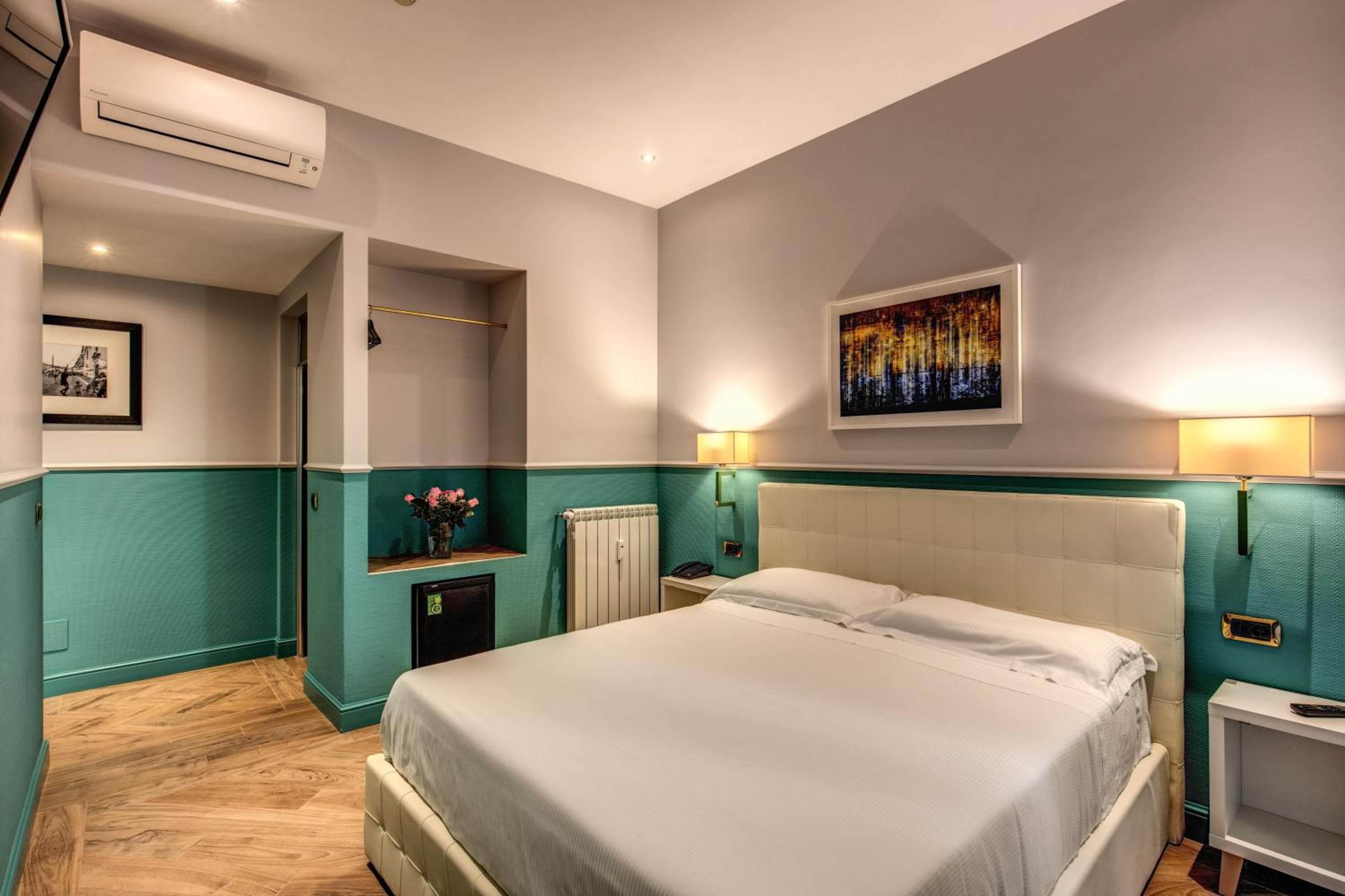 Hotel Taormina — 10