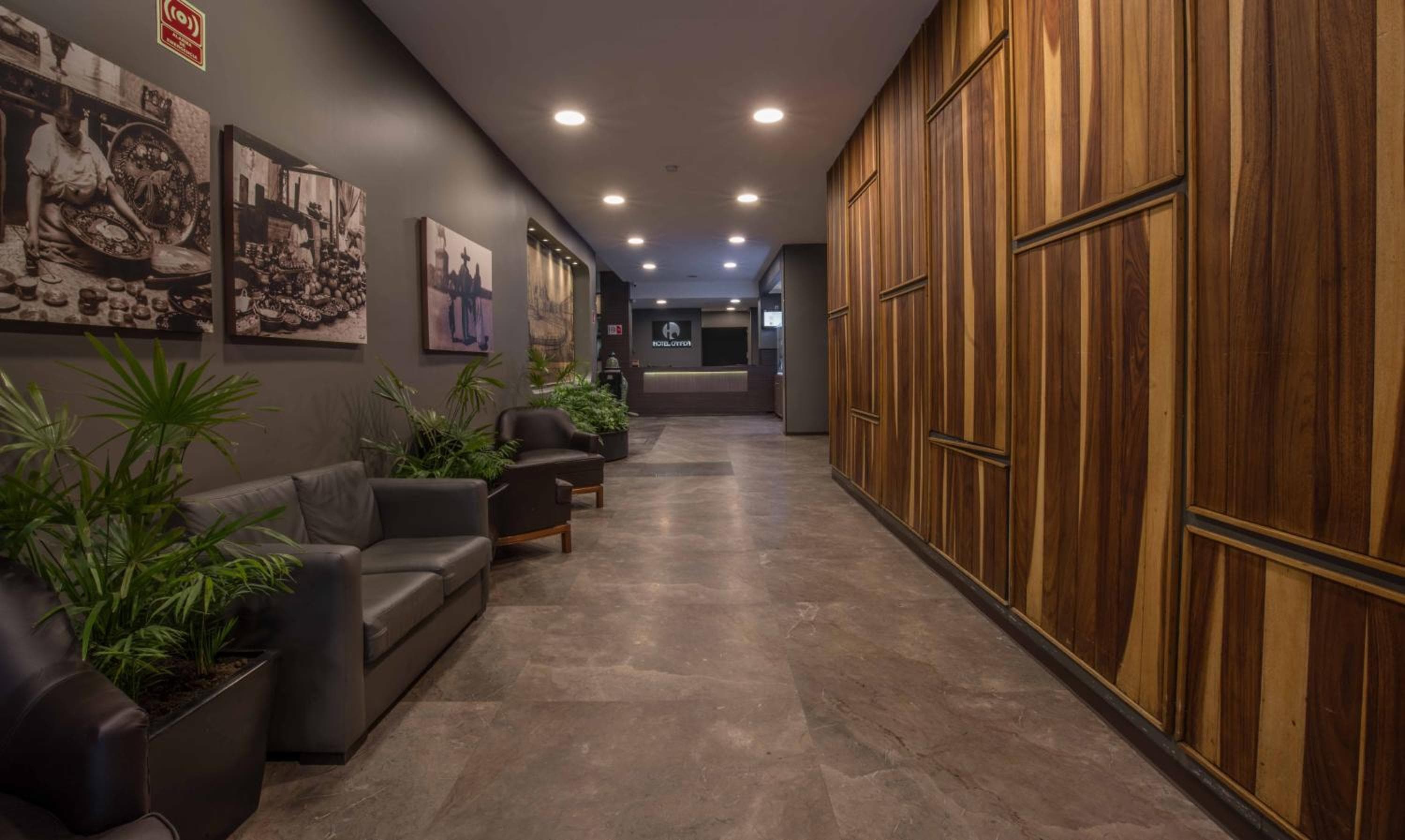 Albergo Canada — 21