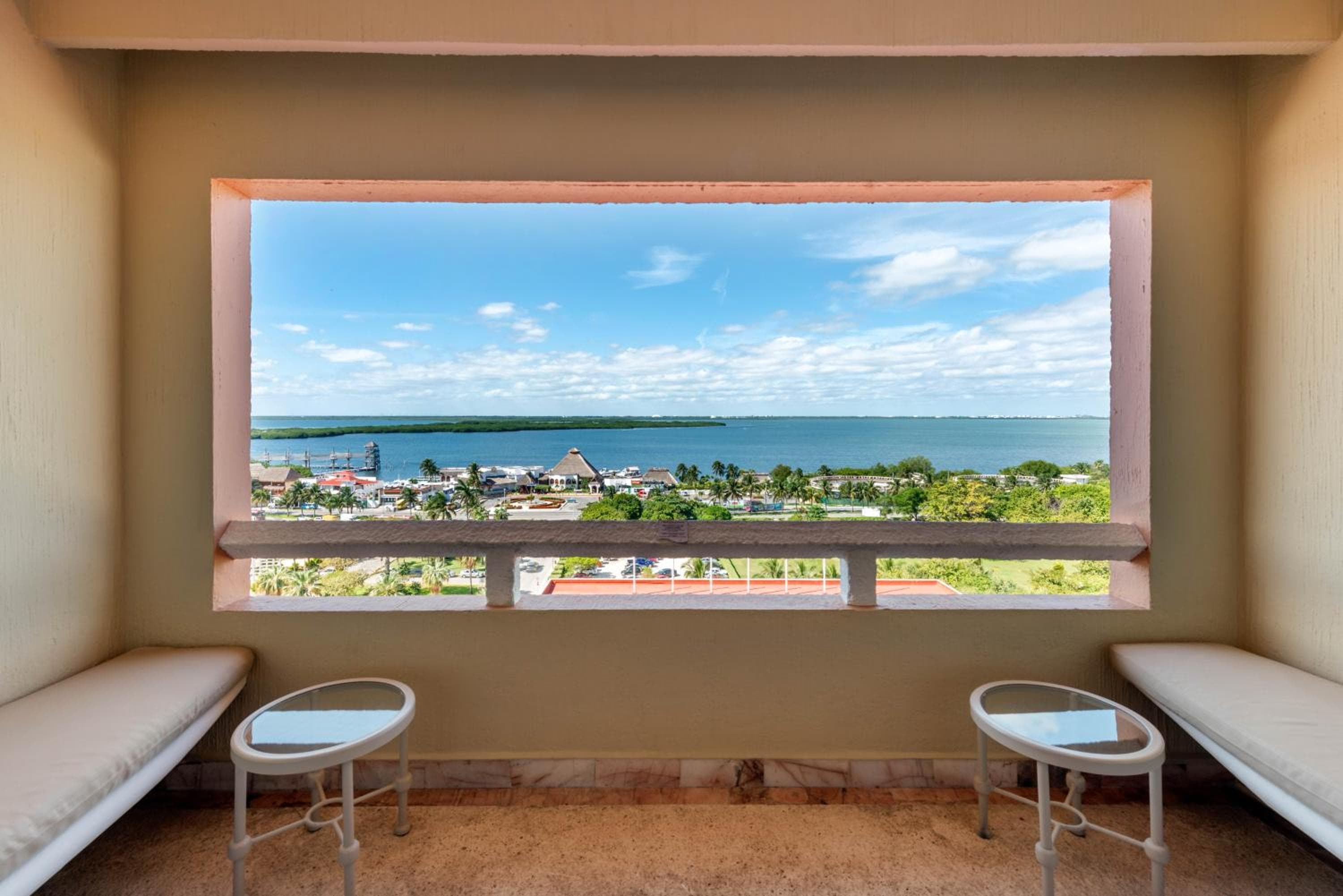 Wyndham Grand Cancun All Inclusive Resort & Villas — 23