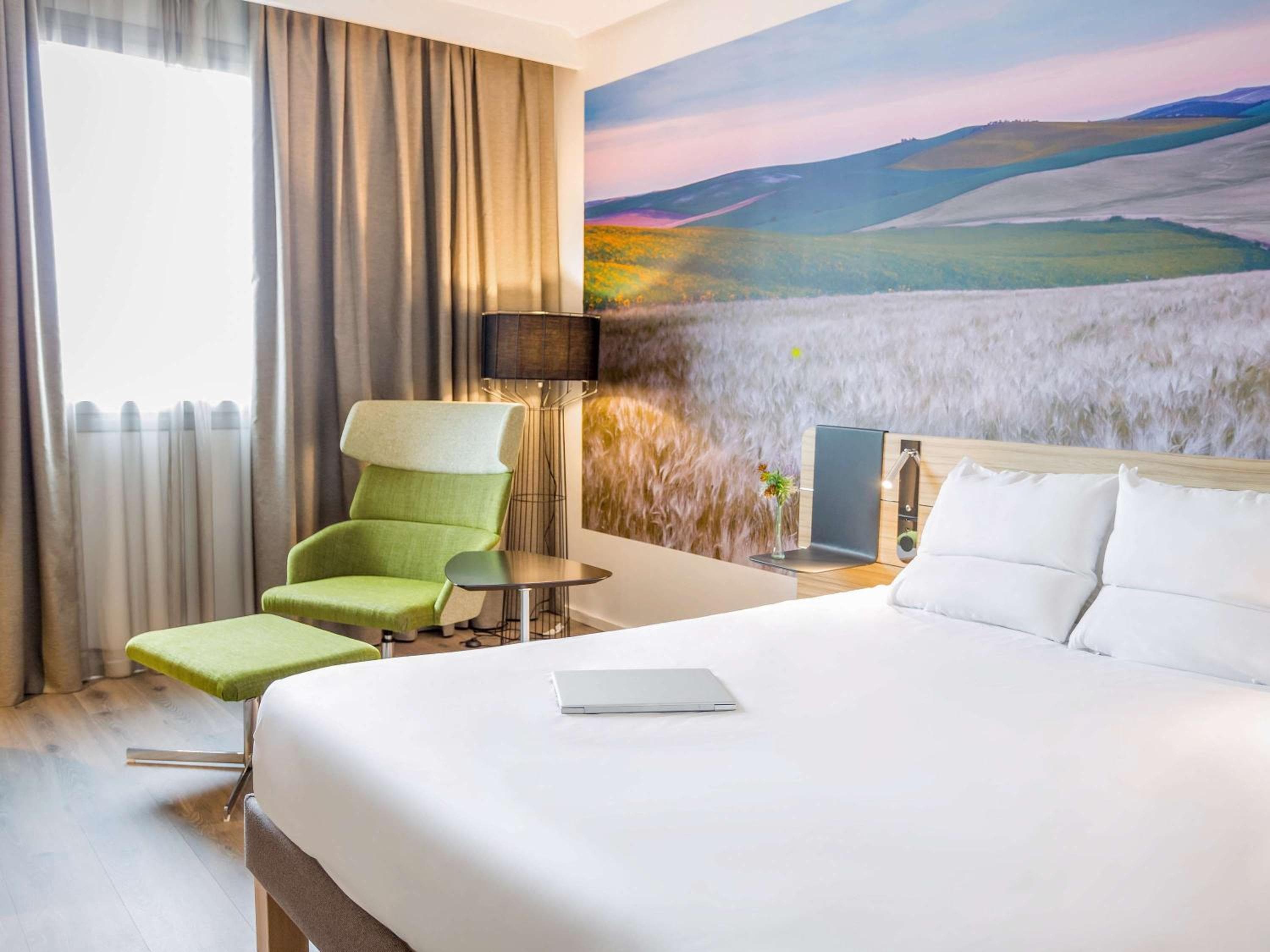 Novotel Sevilla — 2