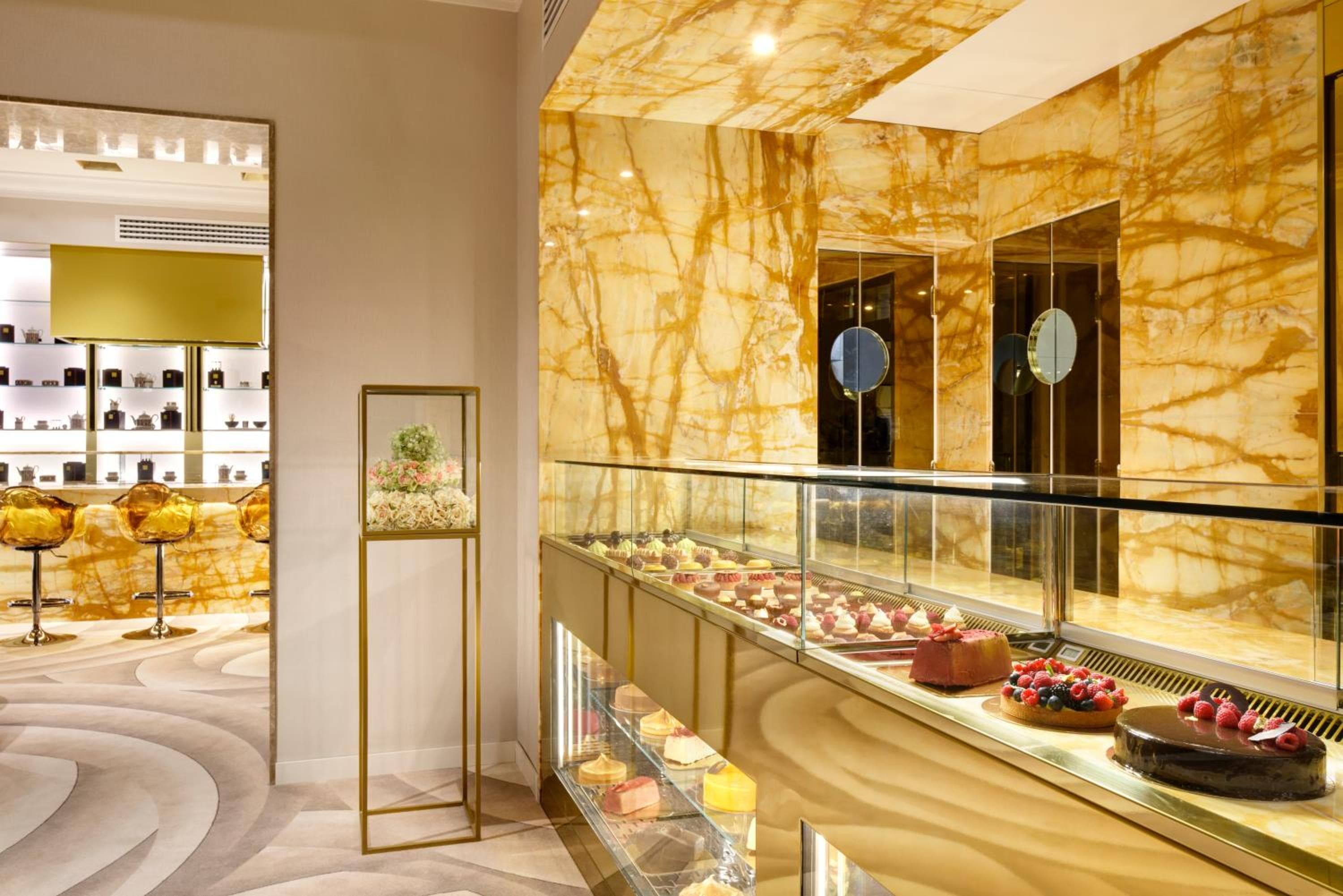 The First Dolce - Preferred Hotels & Resorts — 25