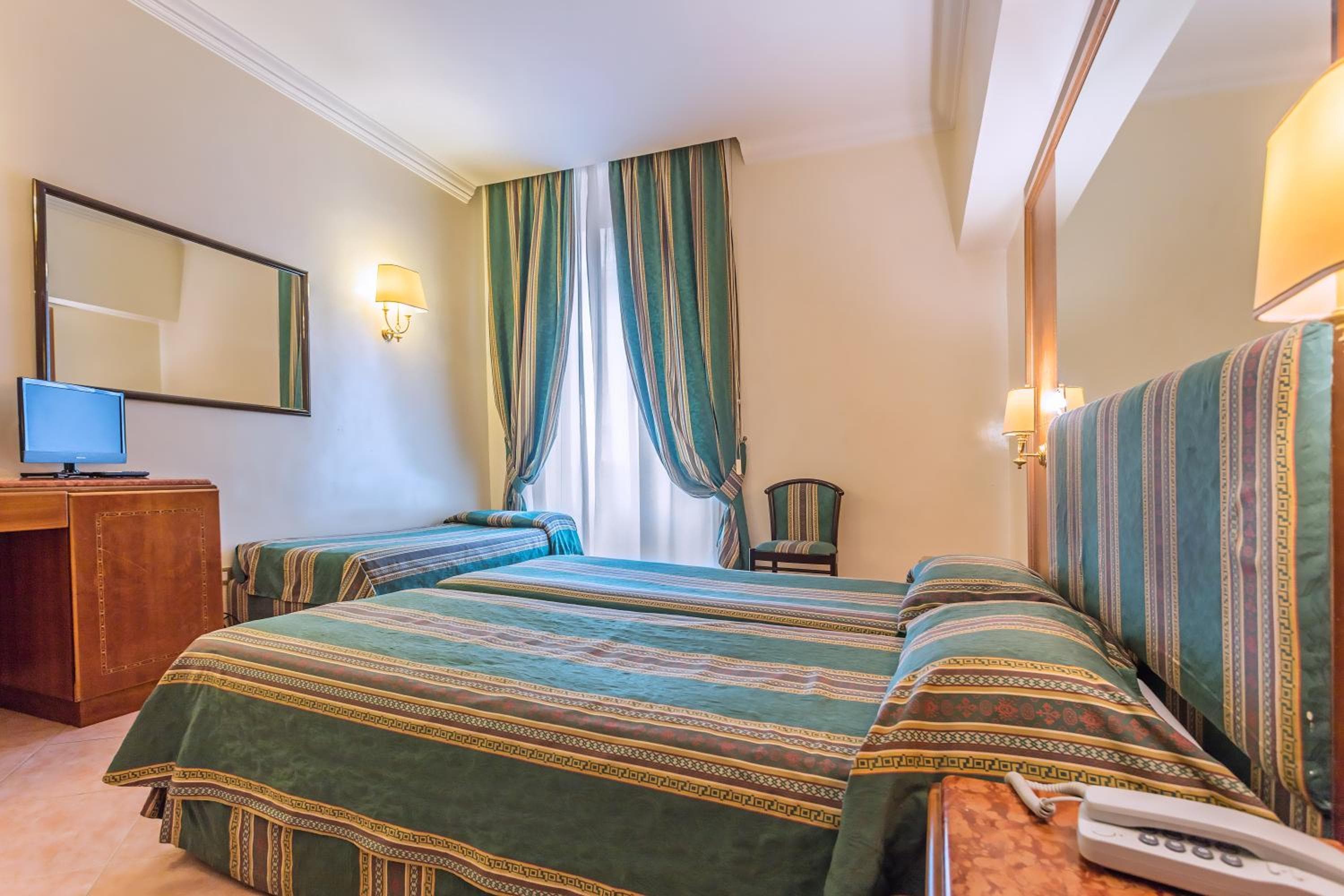 Hotel Raeli Floridia — 13