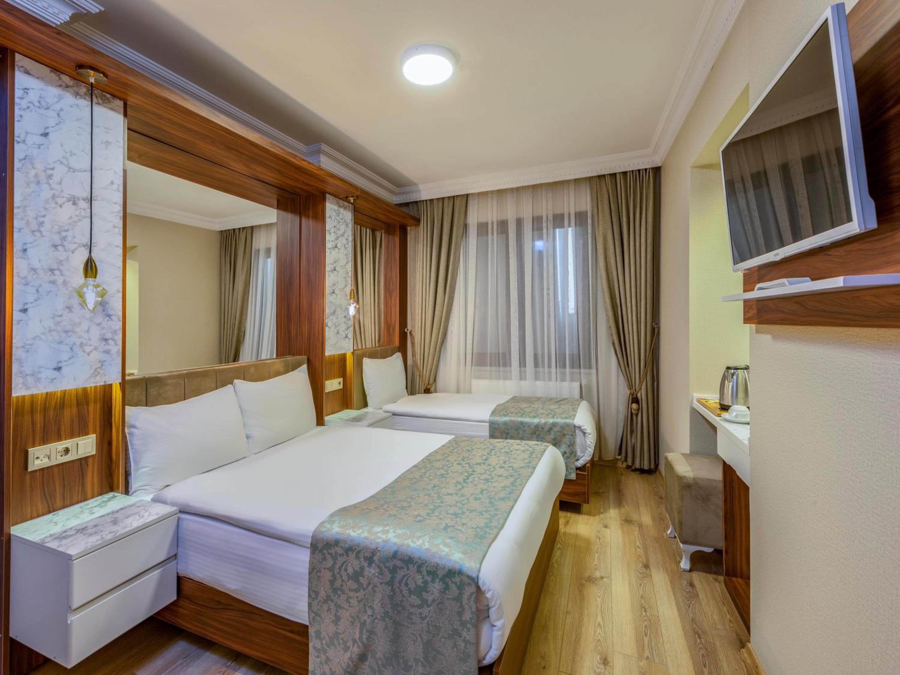 Kupeli Hotel — 19