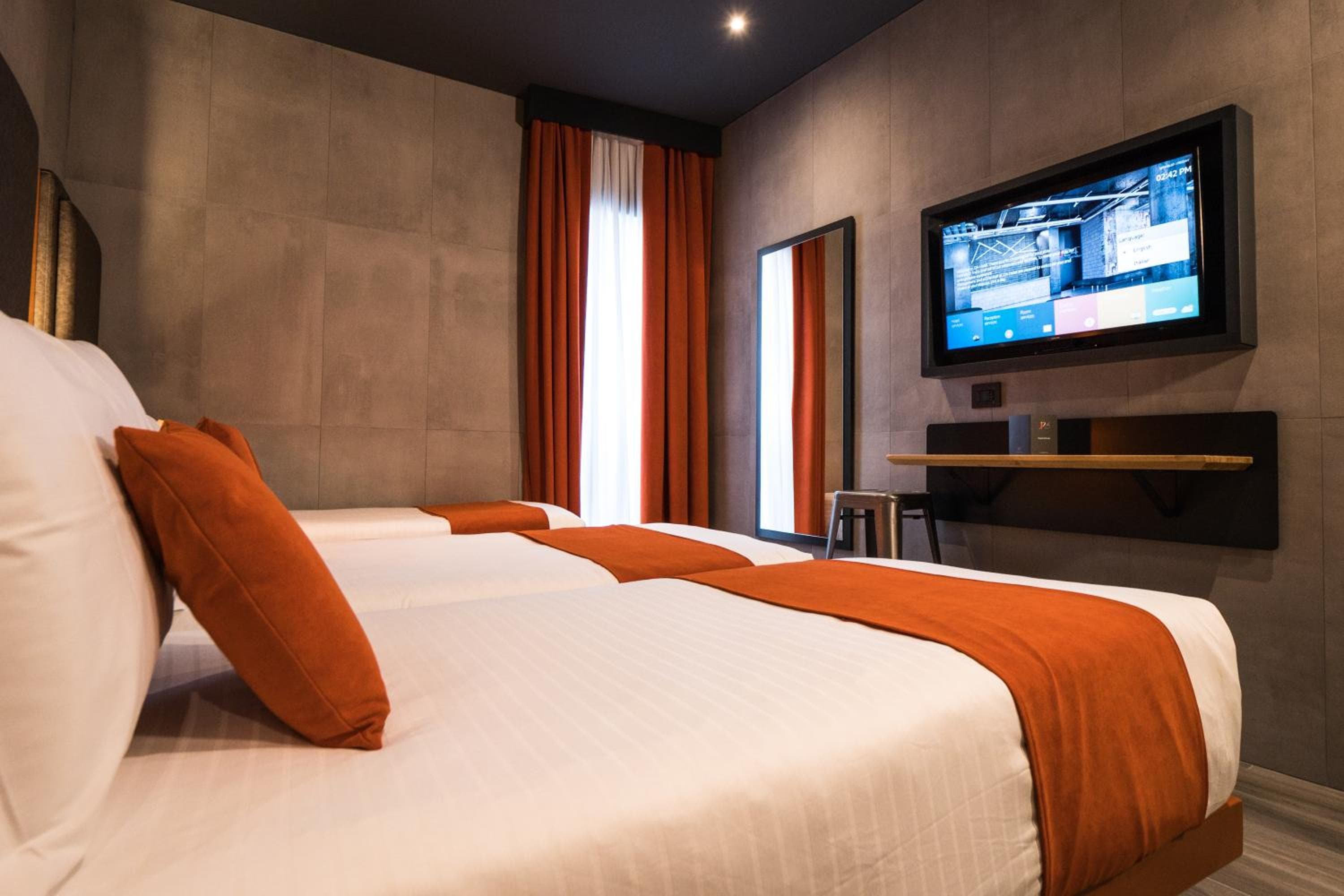 J24 Hotel Milano — 7
