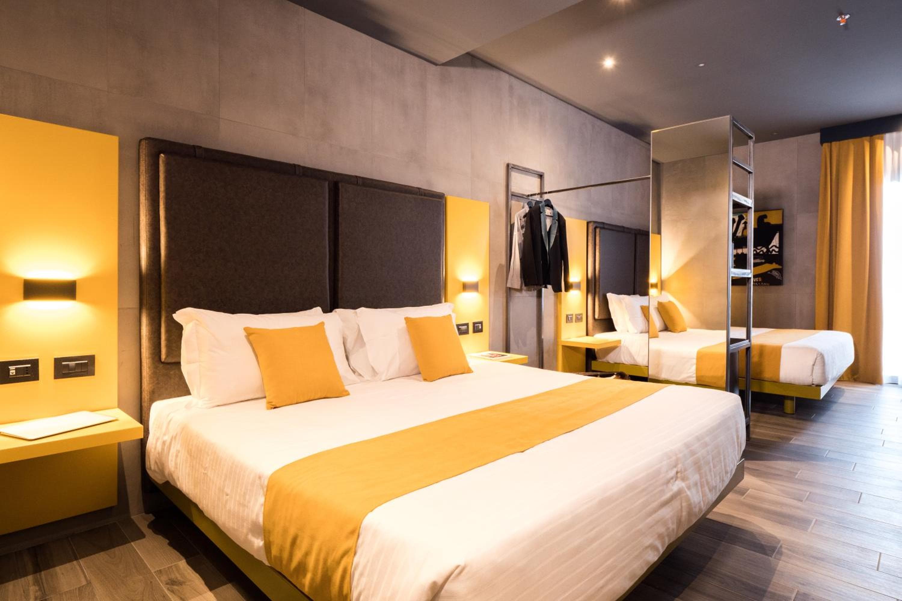 J24 Hotel Milano — 4