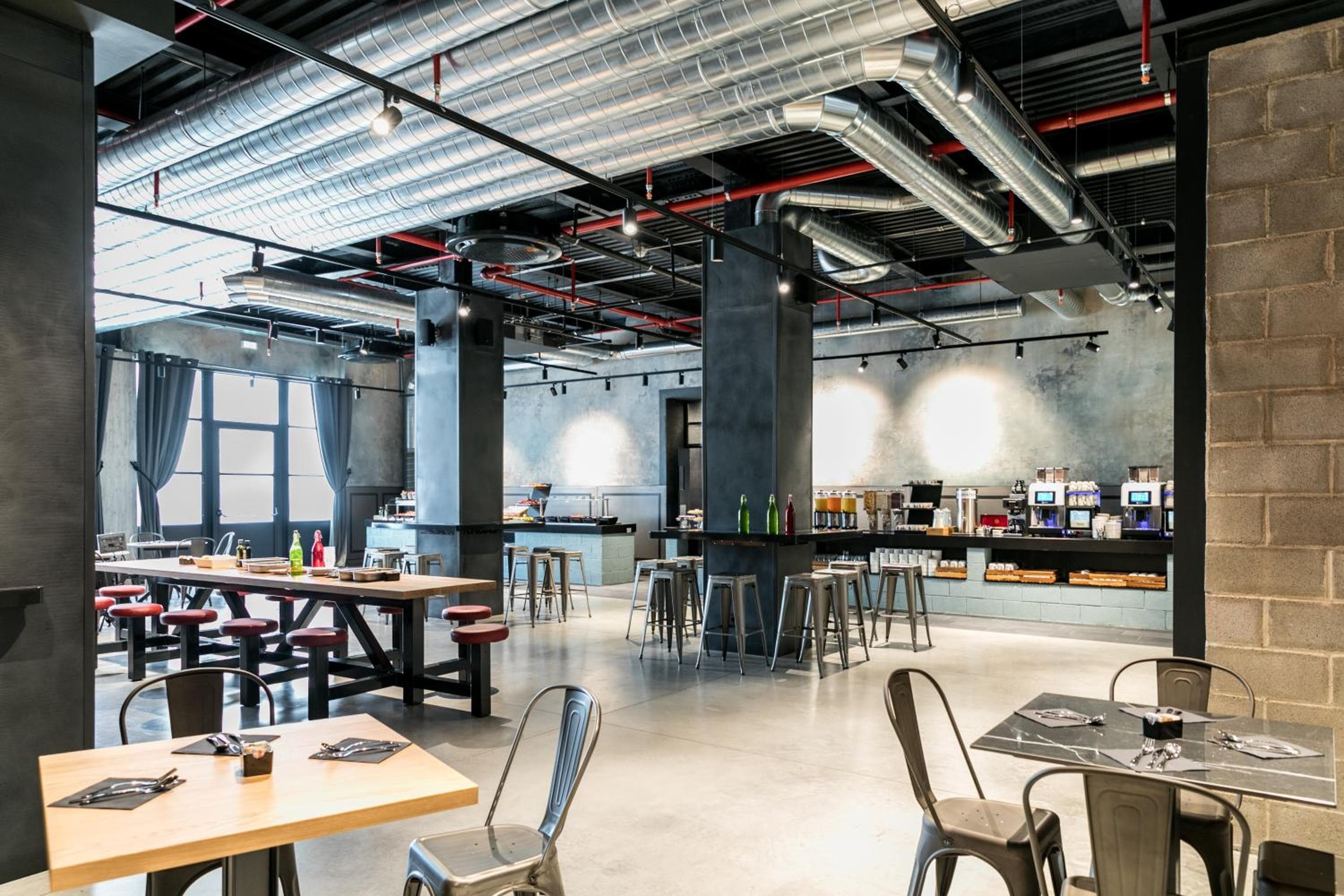 J24 Hotel Milano — 7