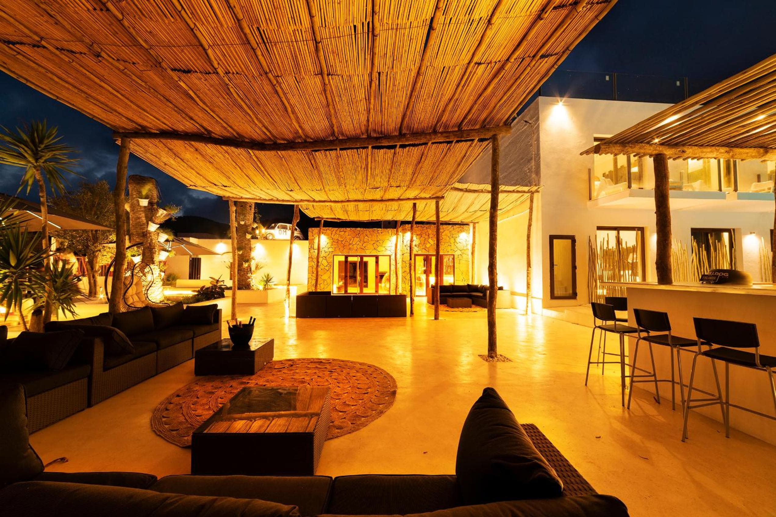 OM Hotel — 22