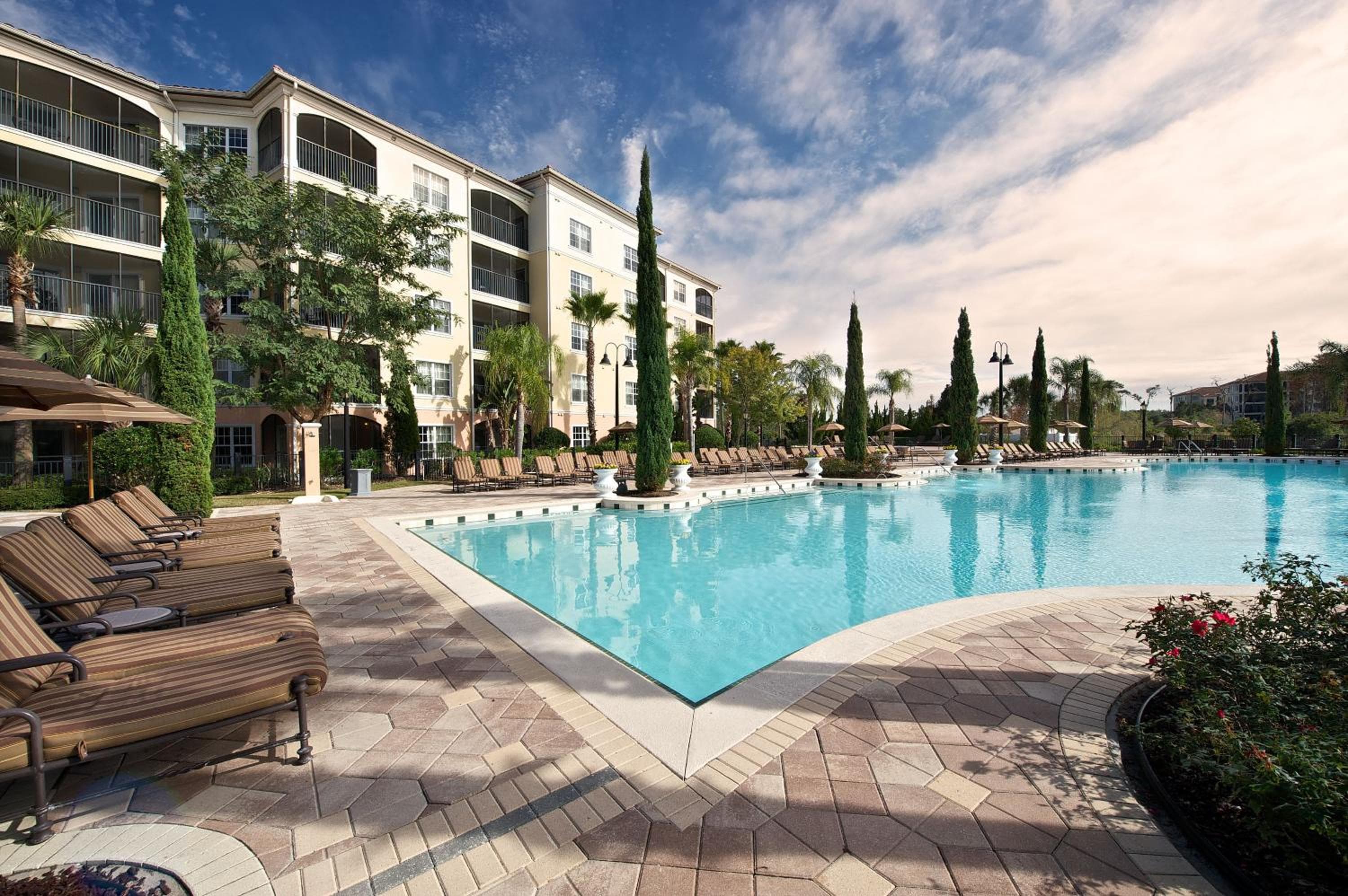 WorldQuest Orlando Resort — 10