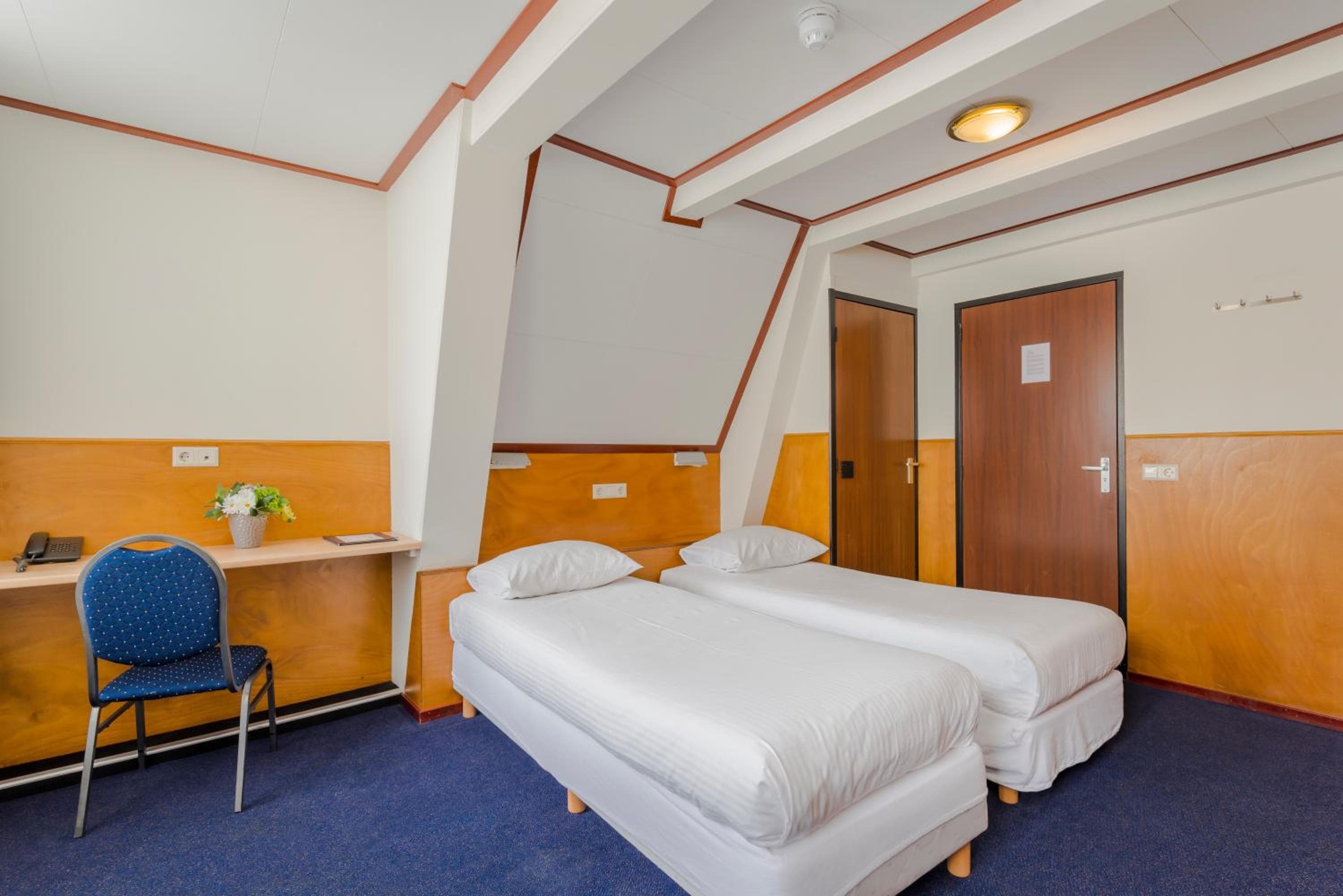 Hotel van Gelder — 2