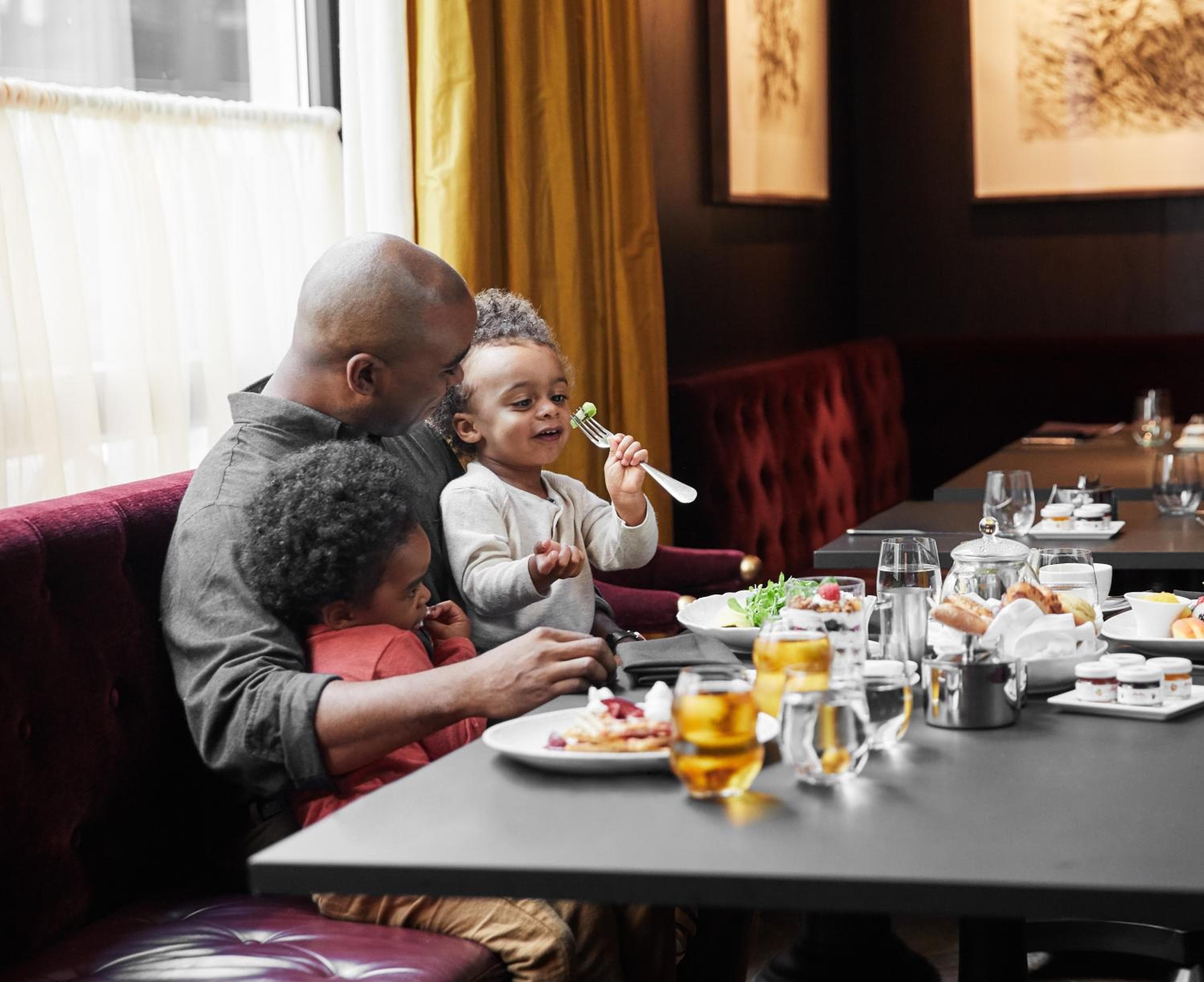 Four Seasons Hotel New York Downtown — 24