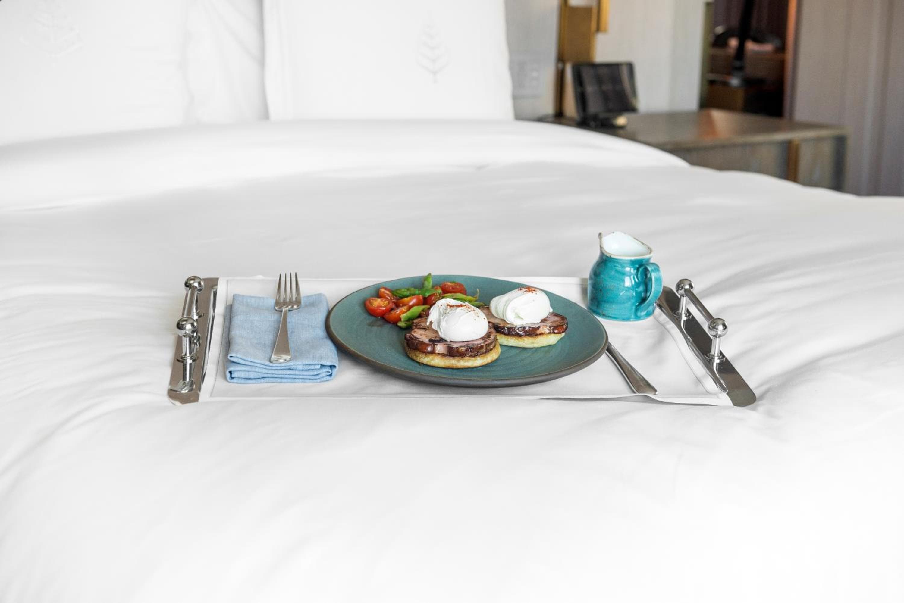 Four Seasons Hotel New York Downtown — 14